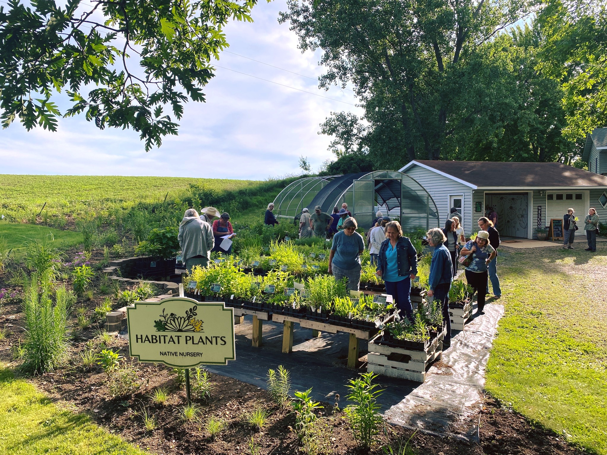 Last Thursday, we had so much fun with the St. Croix Valley Master Gardeners! 🌿
The evening included a little shopping, their monthly meeting, and a talk from Sean about the story behind Habitat Plants and why native plants mean so much to us.
Thank you for spending the evening with us! We loved having you and hope to see you all again soon! 💚