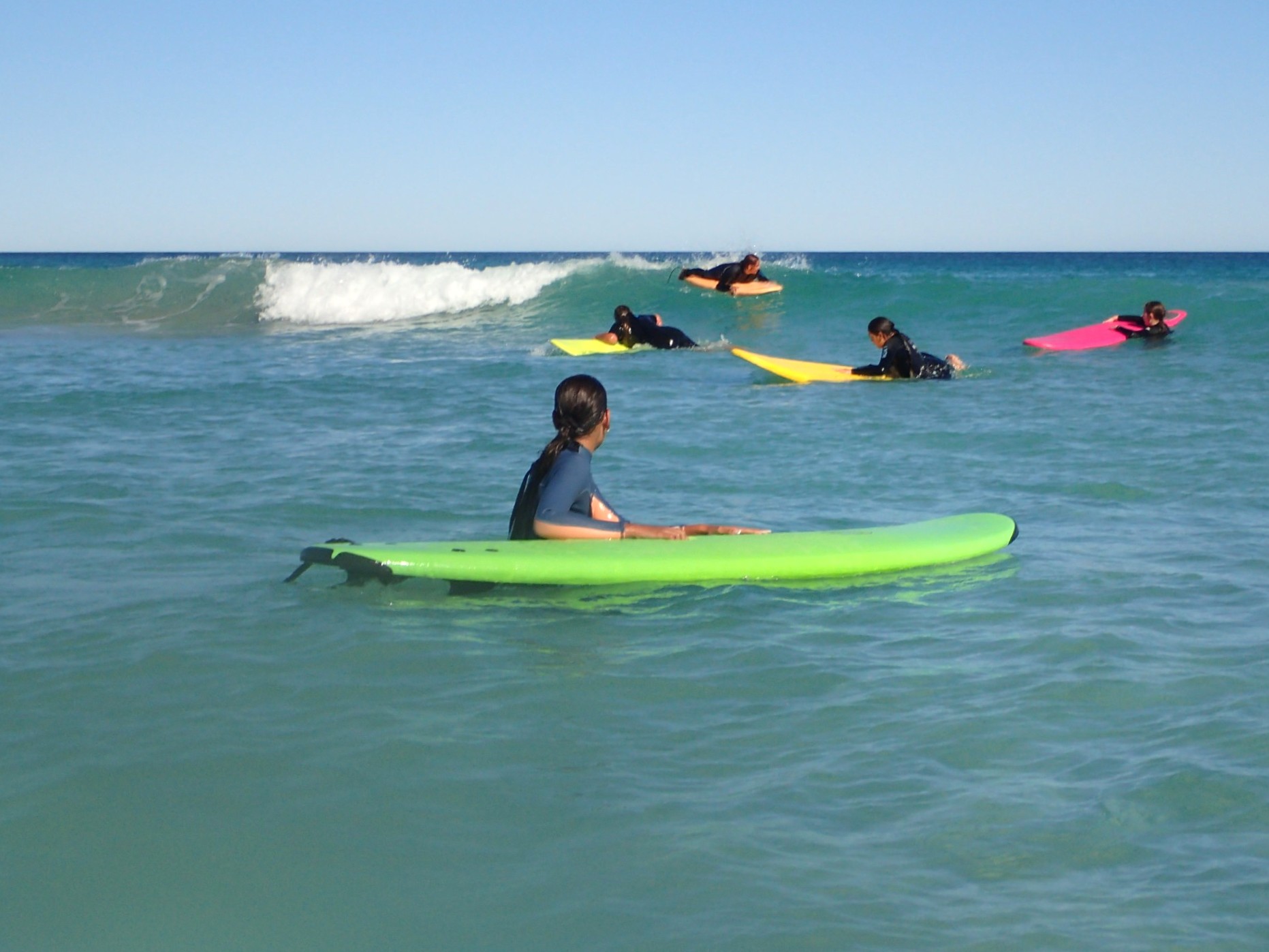 SCHOOL HOLIDAY SURF COACHING
Lessons start this SUNDAY.
https://www.facebook.com/events/1937923866926554/1941444266574514/
https://www.aglassyday.au/classes