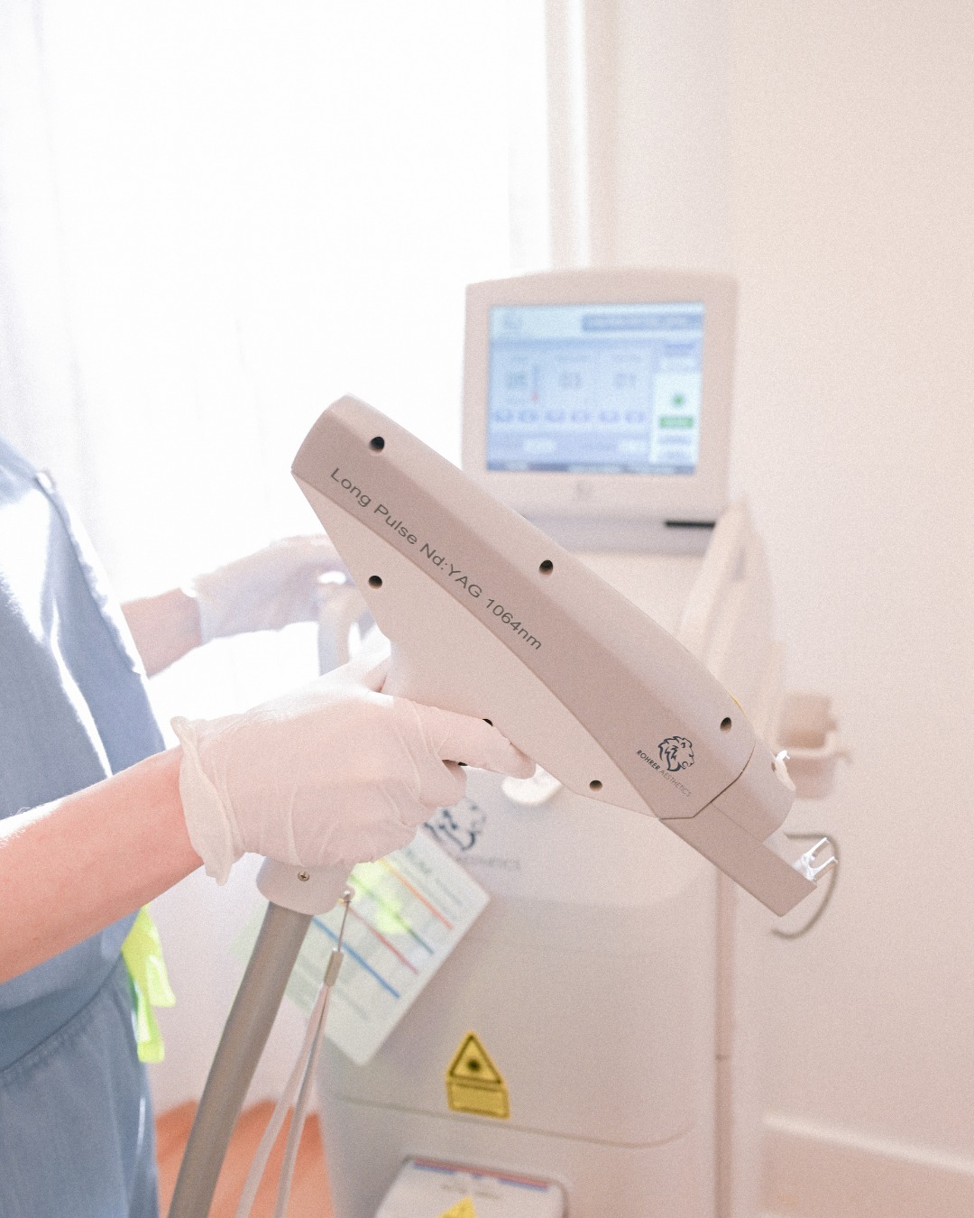 One of the biggest myths we hear is that lasers can only be done in the winter.
The reality is that many laser treatments can safely be performed year-round when the appropriate laser is chosen and proper aftercare is followed.
Treatment planning should always be based on your skin type, lifestyle, and sun exposure, not internet trends.
Book a consultation to learn which treatments are safe and effective for your skin this season!