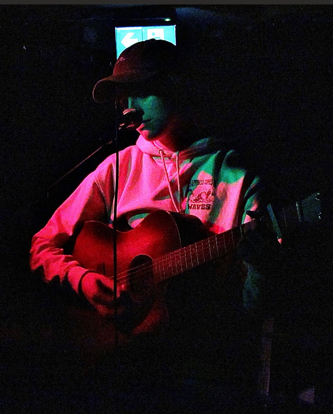 🎶Excited to be bringing 2 amazing live acts to the Castle on Saturday 18th July
👀✨First up it's Evie Laing
🎶Here's a bit more about them
'I’m Evie, I’m a 17 year old singer/songwriter from Dundee. I grew up playing guitar since the age of 8 and it quickly became a passion of mine. As I progressed, I started playing more and writing my own songs more. Last year when I was 15 I played my first open mic and since then I really found my true love for music and I’ve played many more gigs throughout Dundee and I love performing and sharing music with others so much'
Catch Evie from 12.30pm on Saturday 18th July at @broughtycastle