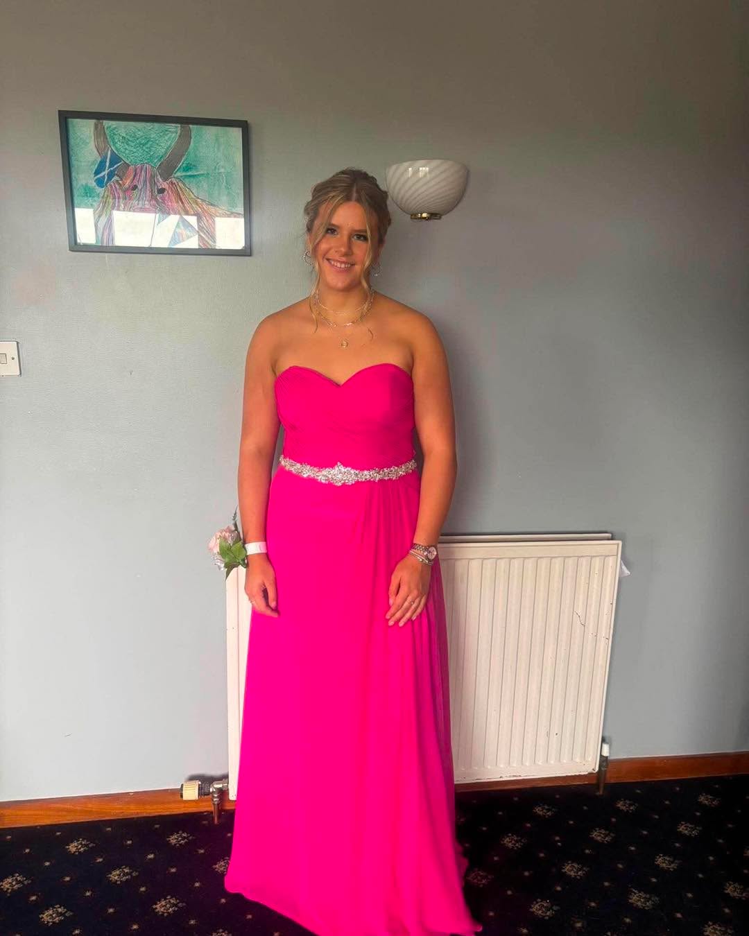 Kaylee 🌸
Another prom beauty
Spray tan @clairegardenmakeupandspraytans
Make up @makeupby.elliemorrison