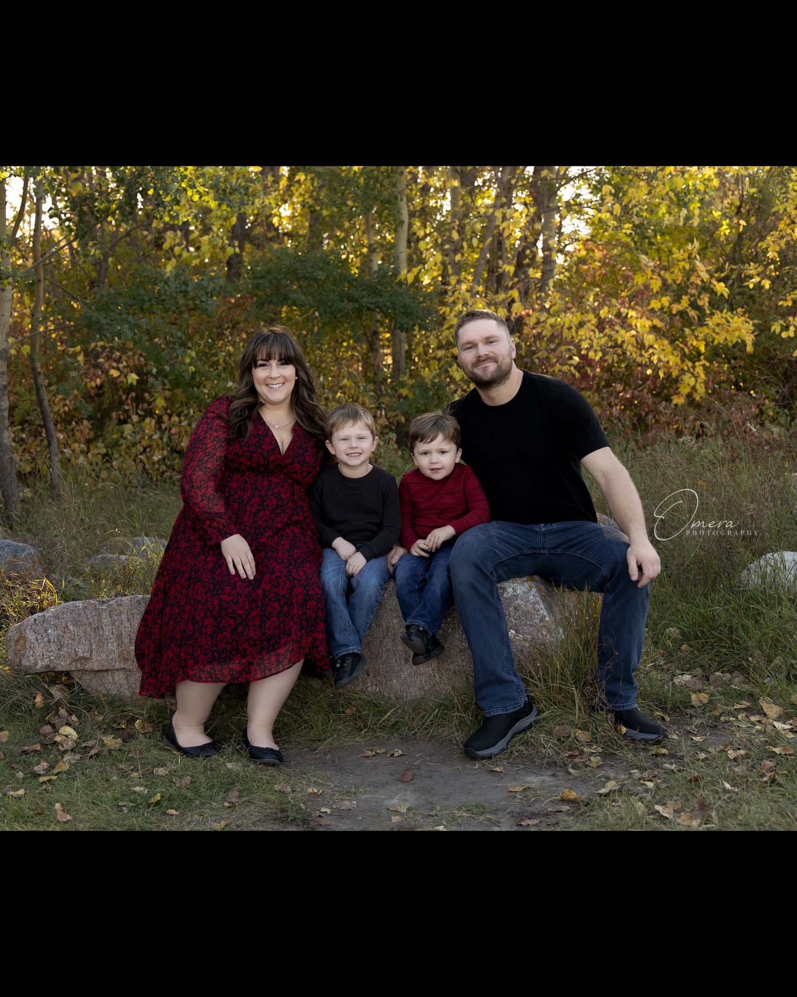 I started doing photos for this family when they were expecting their first son. Since then, we've done so many family sessions, another maternity and newborn session, and a ton of minis!
I've been really thinking a lot lately about all of the people who constantly support me, the people who share, comment, engage with my posts, and the people who book me consistently year after year. I am honestly so blown away by the clients and friends I've made in the last 8 years. And I will always be so grateful for the people who love this business and what we create together as much as I do.