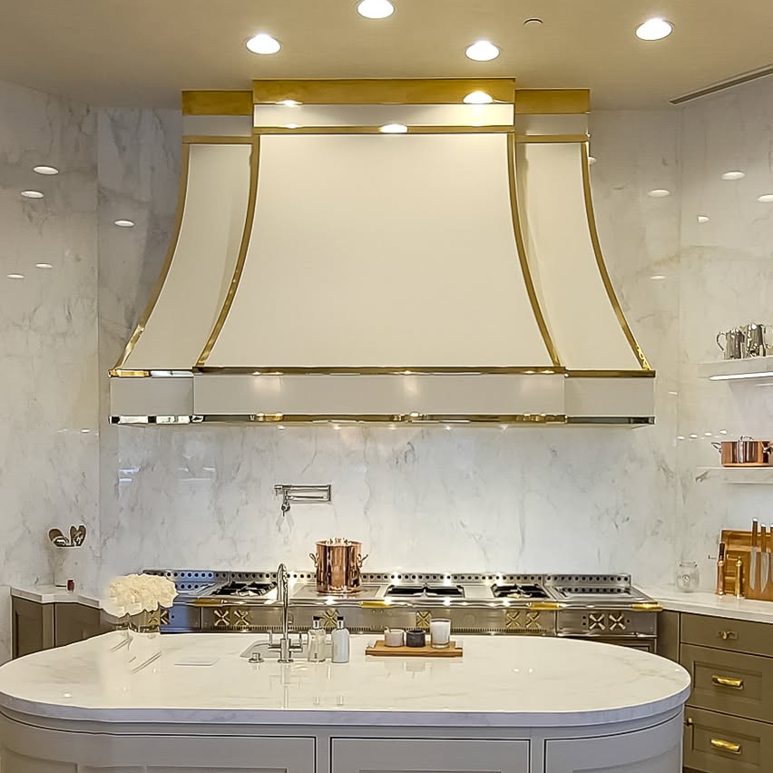 These two range hoods may have different styles, but they both show the care and attention that goes into every custom piece we build. It’s always rewarding seeing an idea come to life and become part of someone’s home.
#rangeoven #rangehoods #brassdecor #kitchen #interiordesign #metaldesign #fabrication #architecture #utahdesigner #utahhomes
