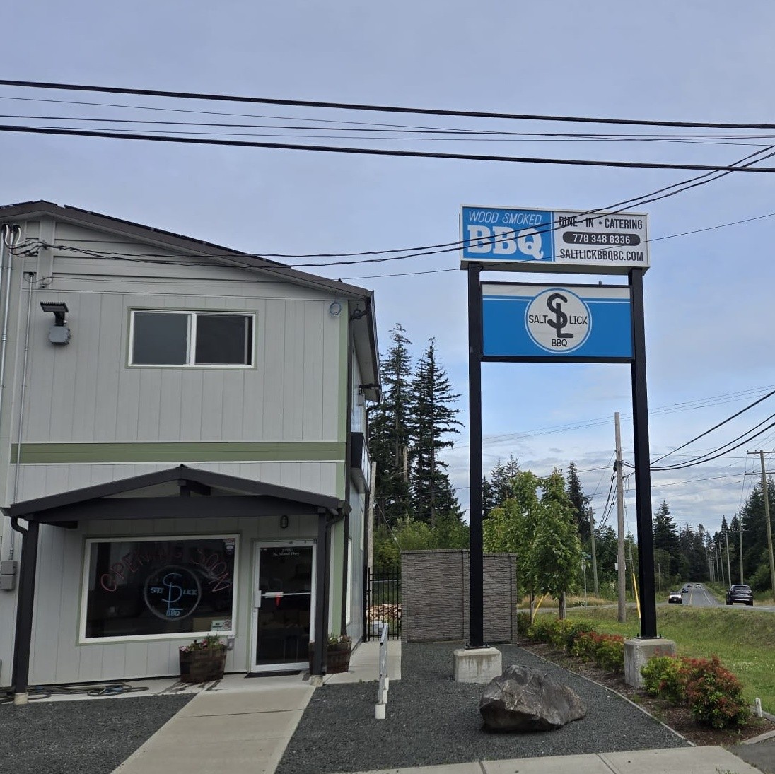 Quick update: we're not quite ready to open our doors just yet ā a few final approvals need to come through first. We'd rather get it right than rush it. We'll share the date the second we have one. Thanks for hanging in there with us. š„
#CampbellRiver #BBQ #SaltLickBBQ #ComingSoon