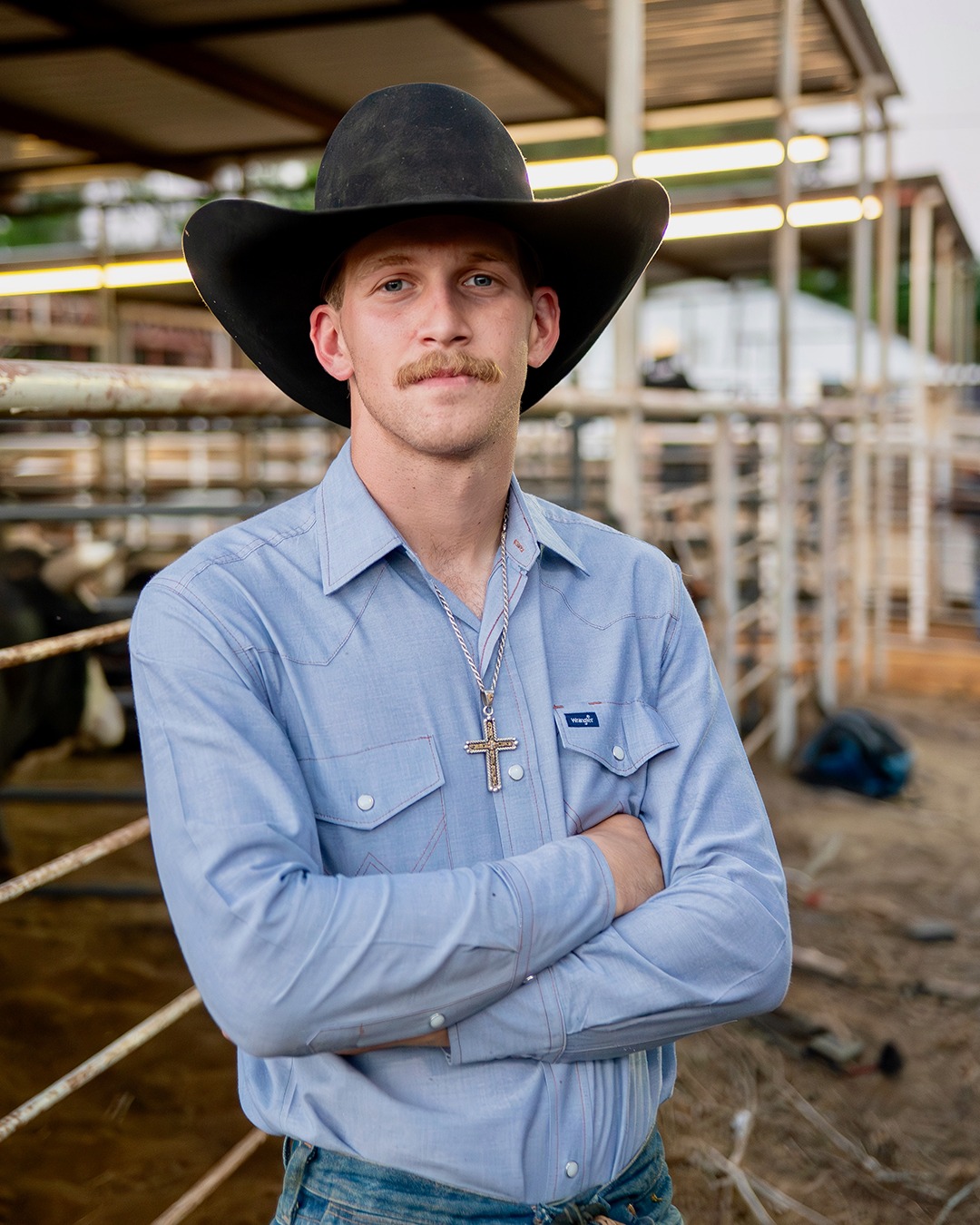 Cowboy Christmas kicks off summer run with a whole lot of miles, money, and momentum.
Over the Fourth of July run, rodeo athletes chase some of the biggest opportunities of the season. In this week’s Tough Draw Tuesday, we go behind the miles of Cowboy Christmas through the experiences of Tough Draw Sports athletes, including rookie bull rider Gavin Mitchell.
Comment MILES and we’ll send you the link.
#ToughDraw #ToughDrawSports #ToughDrawTuesday #CowboyChristmas #Rodeo #WesternSports #SummerRun @gavin.mitchell12