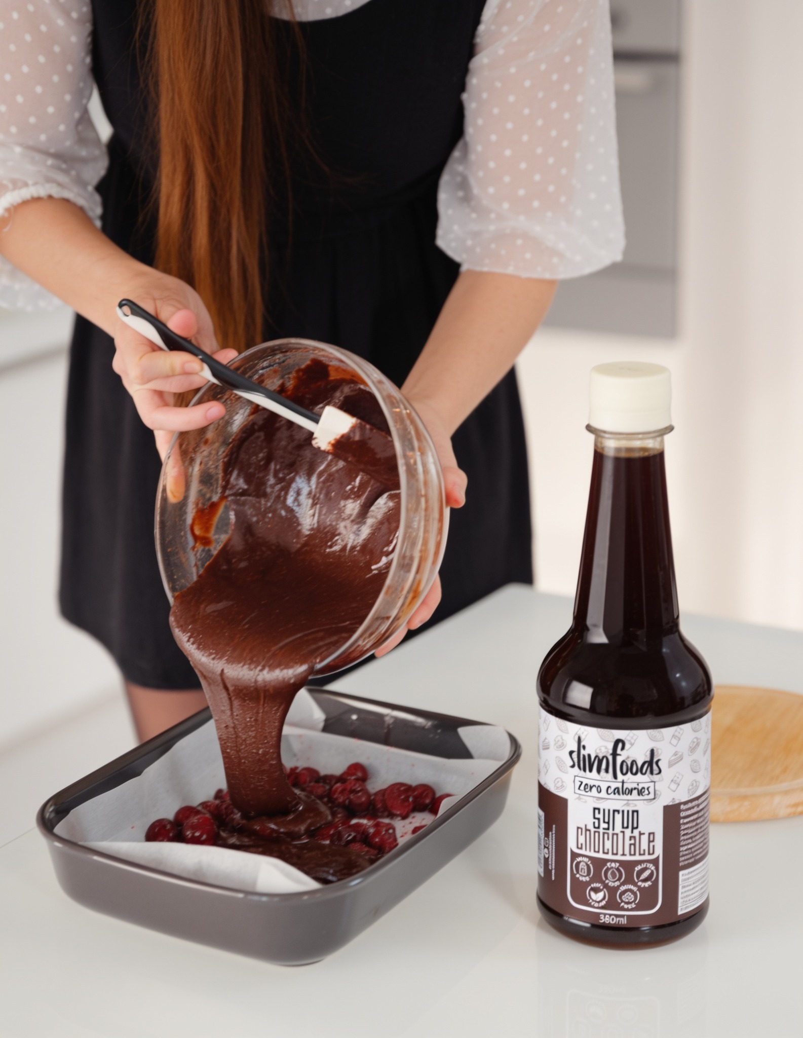 A swirl of chocolate happiness in every drop 😋🍫
#slimfoodsonline #syrups #sauces