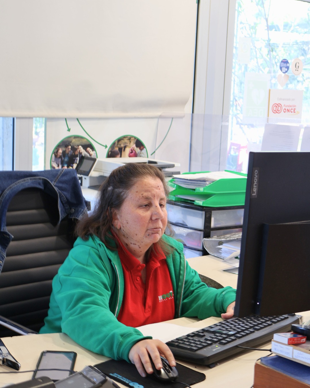 🛎️ La recepción de INOUT es mucho más que un punto de llegada.
Es la primera bienvenida, el primer encuentro y el lugar donde empieza tu estancia con nosotros. Si tienes cualquier duda, en recepción estarán encantados de ayudarte.
Ven a saludarlos y a descubrir INOUT desde el primer momento.
🛎️ La recepció d’INOUT és molt més que un punt d’arribada.
És la primera benvinguda, la primera trobada i el lloc on comença la teva estada amb nosaltres. Si tens qualsevol dubte, a recepció estaran encantats d’ajudar-te.
Vine a saludar-los i a descobrir INOUT des del primer moment.
🛎️ INOUT’s reception is much more than just a place to arrive.
It’s the first welcome, the first meeting point, and where your stay with us begins. If you have any questions, the reception team will be happy to help.
Come and say hi, and discover INOUT from the very first moment.
#INOUTHostel #Reception #WelcomeToINOUT #BarcelonaHostel #StayInBarcelona