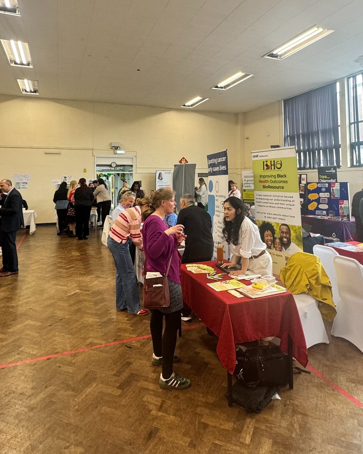 We're out and about again! 🗺
Leone, our Training and Partnerships co-ordinator, was proud to attend the Wirral Change Open Day and Health Promotion & Screening Event last week.
Delivered in partnership with the Cheshire and Merseyside Cancer Alliance, the event was a fantastic initiative connecting local residents with vital NHS services, health professionals, and community support!
Thank you for having us, where should we go next? (Reach out if you'd love for us to come to an event) 📩
#CommunitySupport #ChasingtheStigma #HubofHope #CommunityEvents