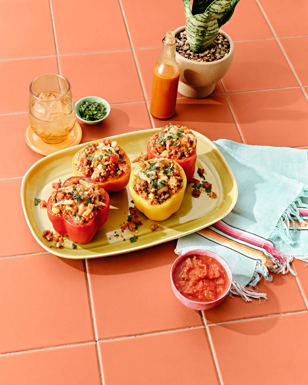 ๐ถ๏ธ๐ฝ๏ธ Dinner just got a flavorful upgrade!
These Tex-Mex Stuffed Peppers are loaded with seasoned ground pork, colorful bell peppers, and melty cheese for a meal that's as nutritious as it is delicious.
Packed with protein and bold Southwest-inspired flavors, they're perfect for busy weeknights or family dinners everyone will love.
#TasteWhatPorkCanDo