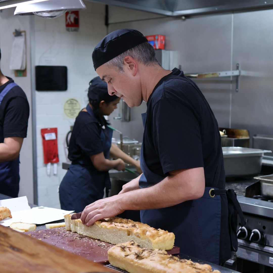 Already thinking about the weekend?
Join us Friday to Sunday from 12pm for lunch, dinner, drinks, and good times.
Walk-ins are always welcome, but booking is recommended to secure your table.
#theindependentgembrook #dinnerdate #weekendplans #DayTrip #tapas #lunchideas #friends