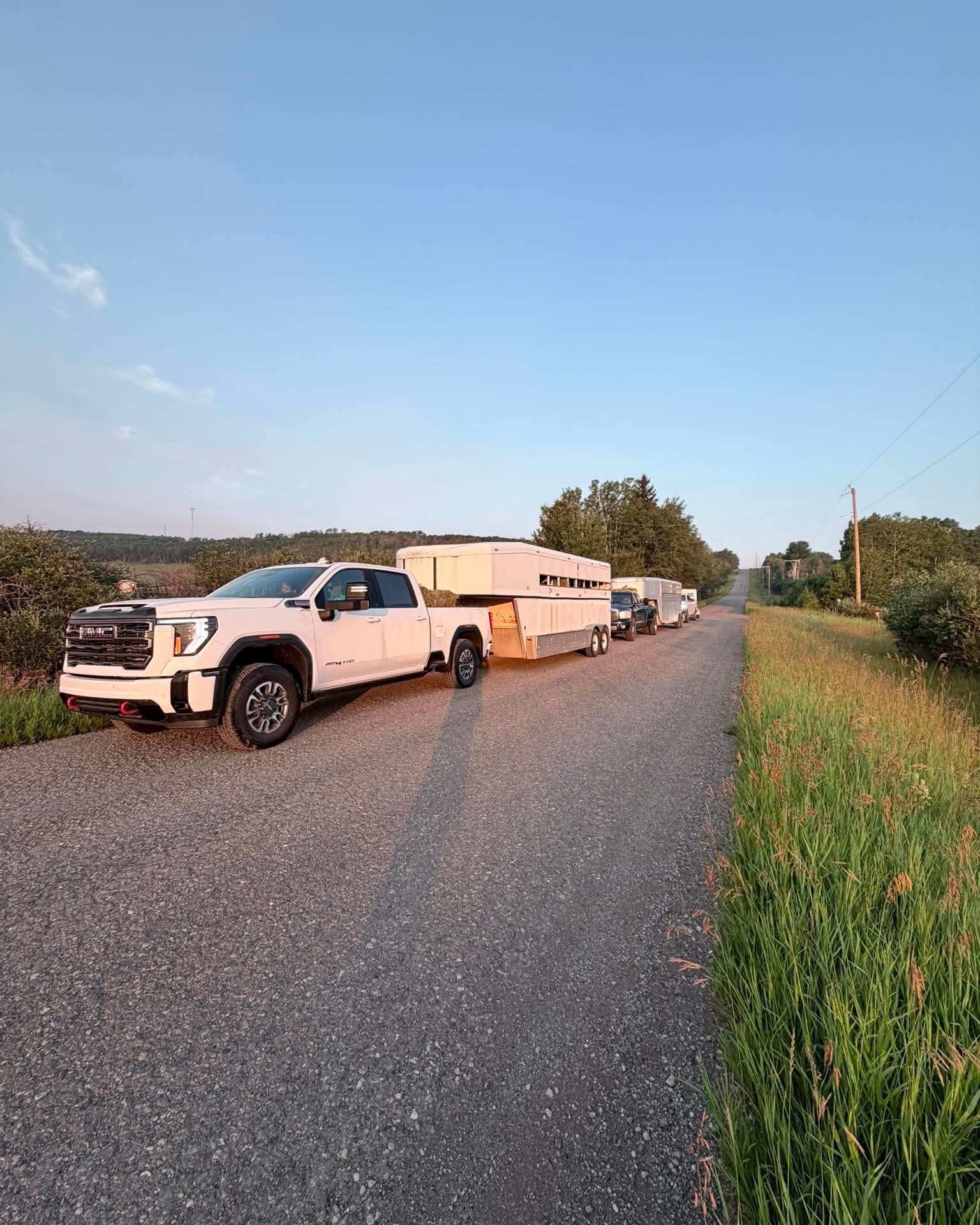 And the crews are on the road to the Cooks Creek Medieval Festival! Swift travels and we will see our fans there!
#STALC #jousting #horses #CooksCreekMedievalFaire #joustingtournament