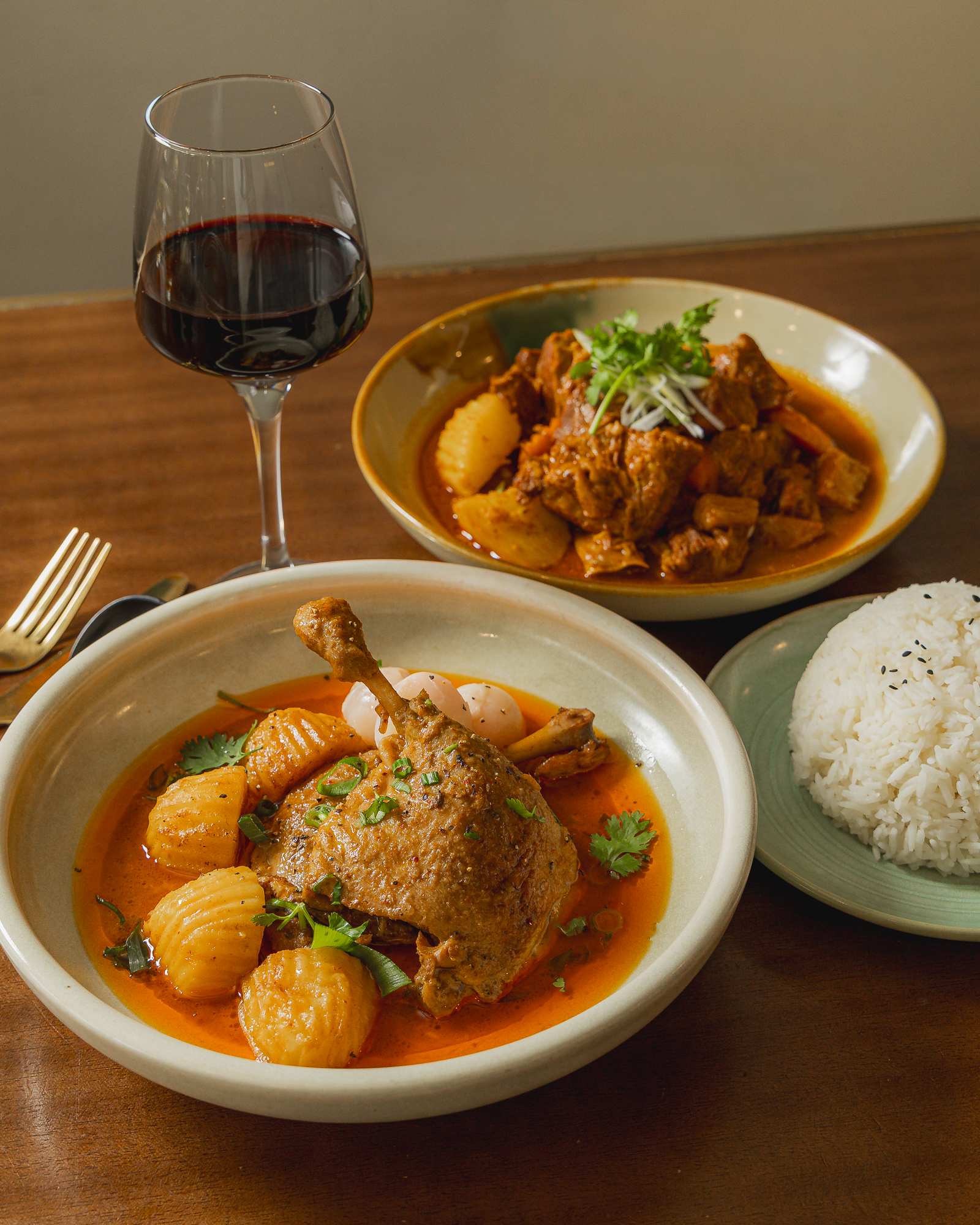 Nothing hits the spot quite like the aromatic flavours of Vietnamese Duck Curry.