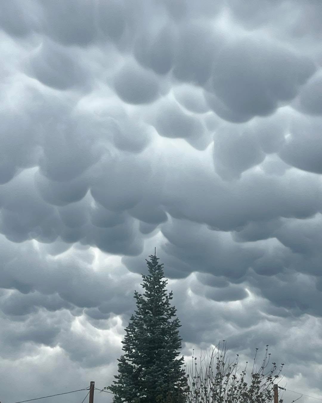 Mammatus cloud over Chimayò