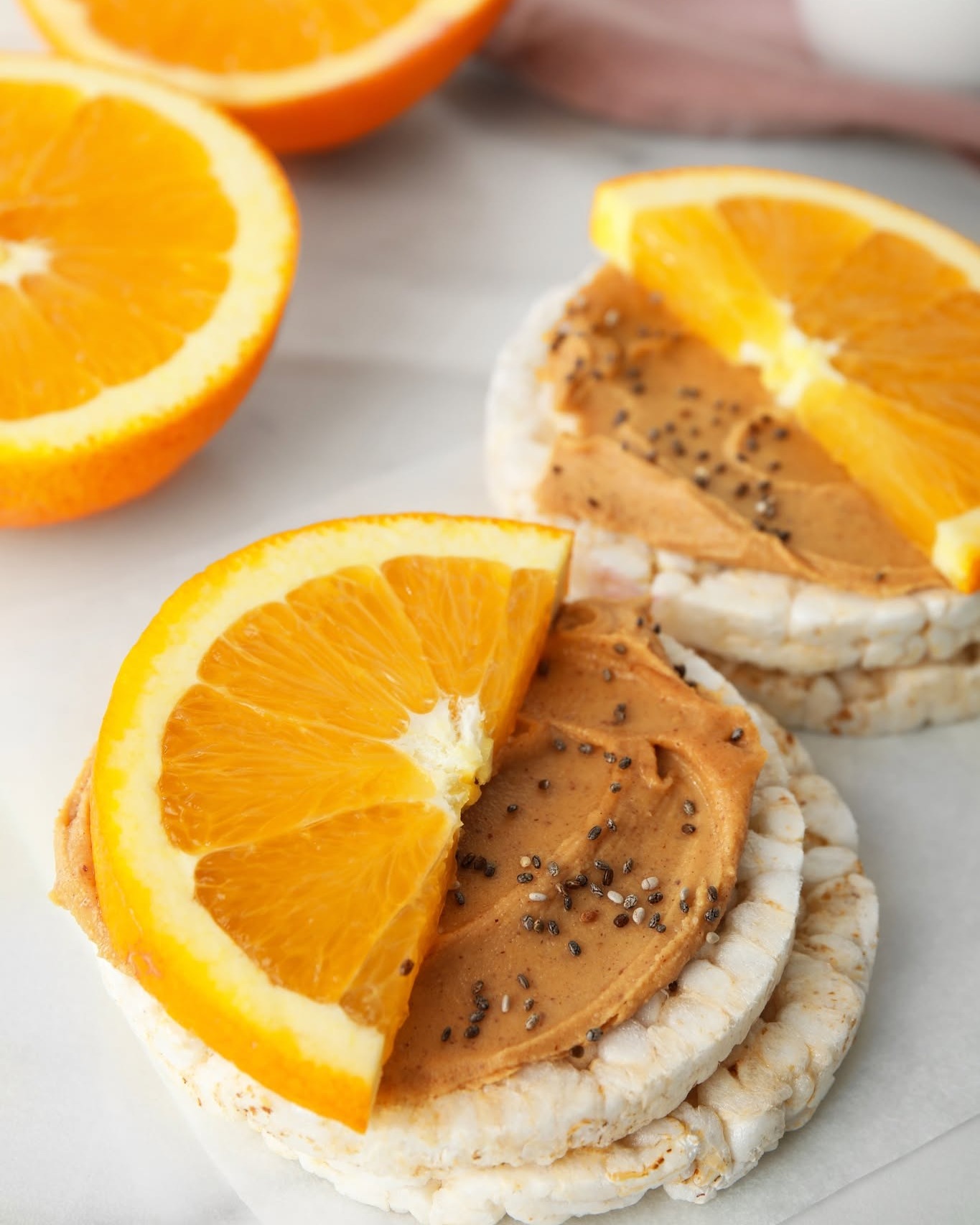 Bakali’s plain Rice Cakes are made from brown rice, known for its health benefits.... A GREAT source of fibre being low in calories. Making the ideal alternative healthier option for snacking 💪
Must try recipe
🍊 Spread a layer of peanut butter onto your rice cake
🍊 Add an orange slice
🍊 garnish with chia seeds
Enjoooooy 😍...
#snacktime #snacks #snacking