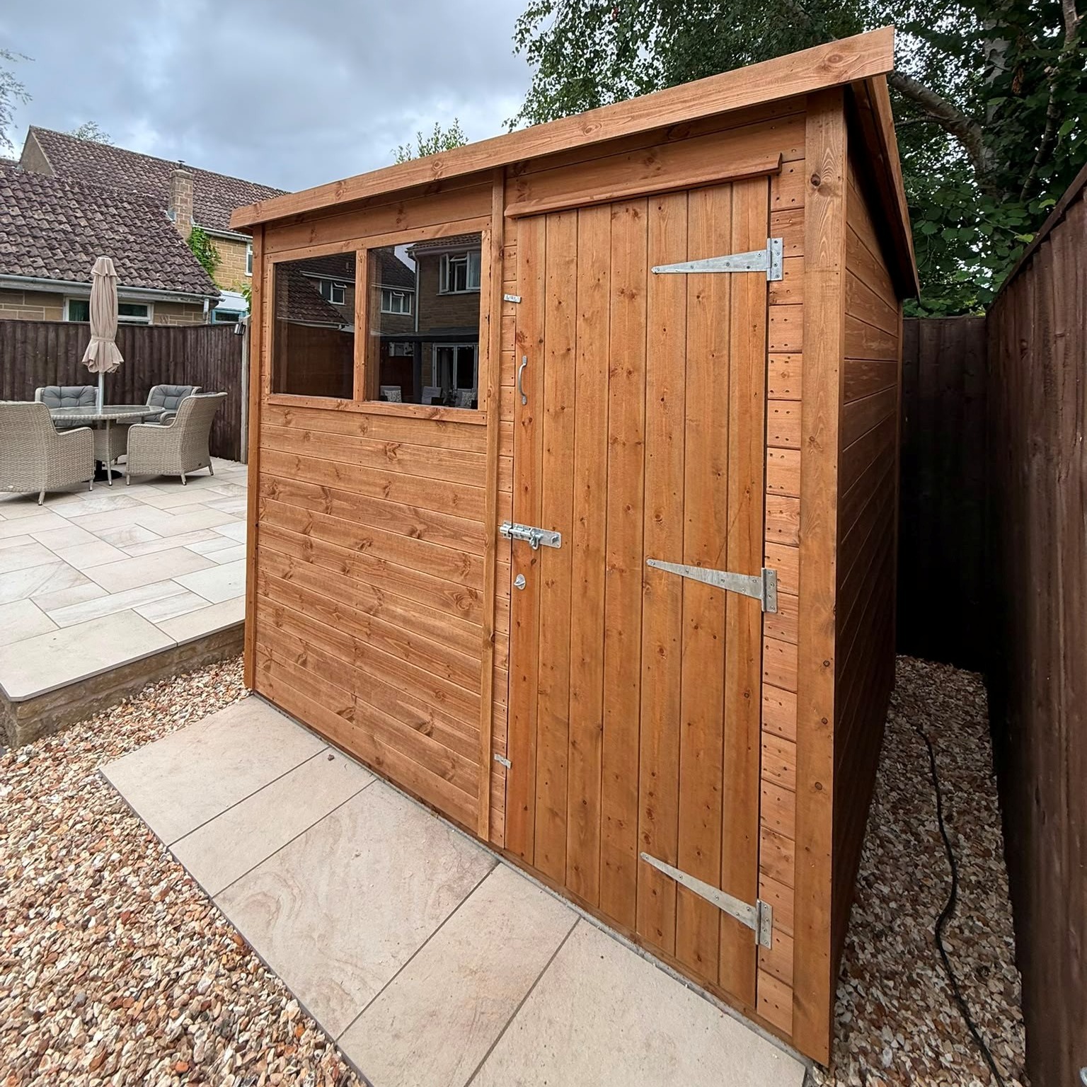 8' by 6' Pent Shed
Clad in 12mm thick TGV
Get in touch:
📞01935 891007
📨sales@halstocksheds.co.uk
🌐https://www.halstocksheds.co.uk/sheds