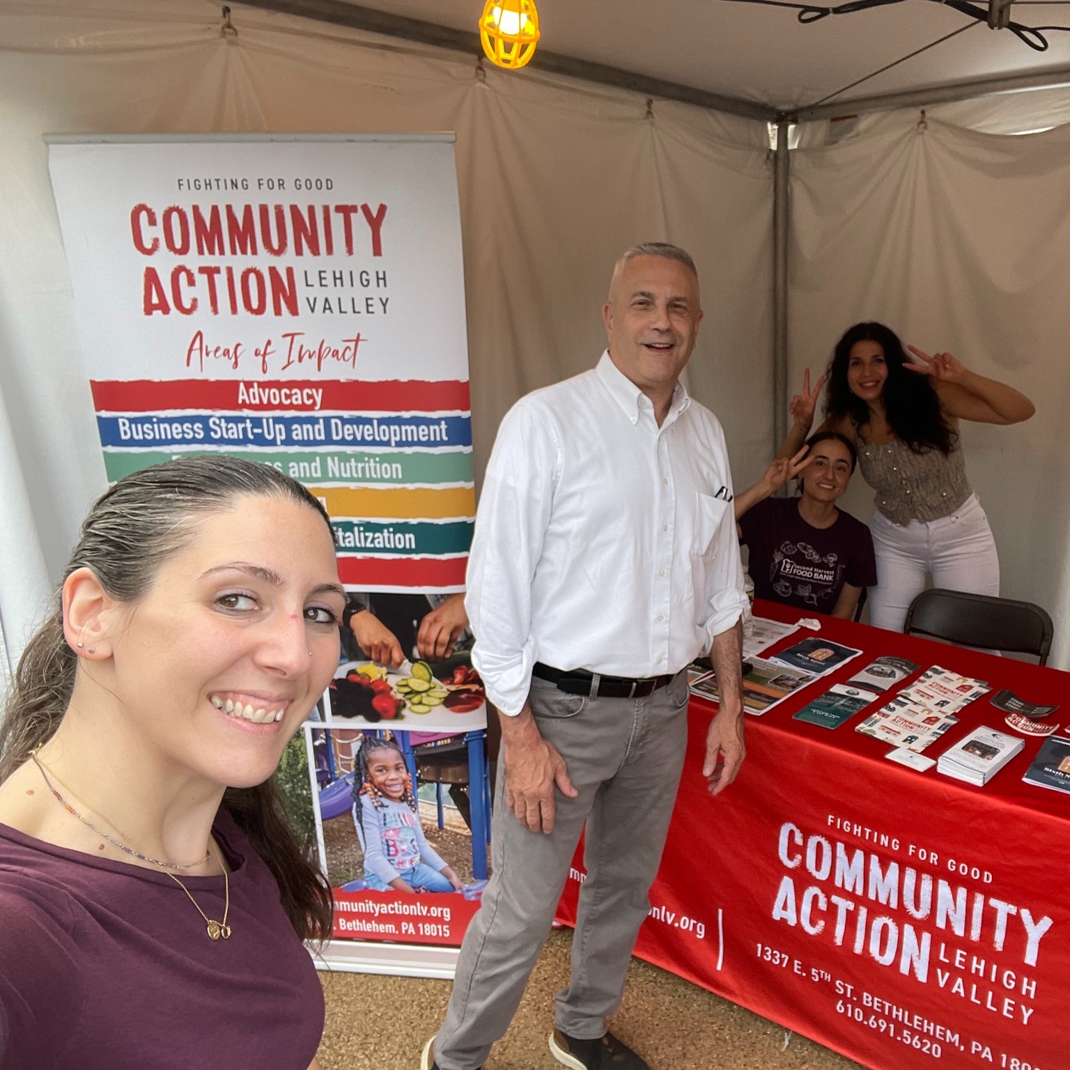 🎶 Our team had an incredible time at @musikfest Preview Night on Thursday, despite the rain showers!
Our tent was staffed by members of our Philanthropy team, Sandra, Ferzana, and Lynn, as well as Joe from @risingtideclf, a subsidiary of CALV. They enjoyed connecting with community members and sharing more about the impactful programs and services offered through Community Action Lehigh Valley.
A special thank you to @airproductsglobal for providing us with this opportunity! We are grateful for your partnership and continued support of our mission. 💙
#Musikfest #CommunityActionLehighValley #CommunityPartnership #LehighValley #MakingAnImpact