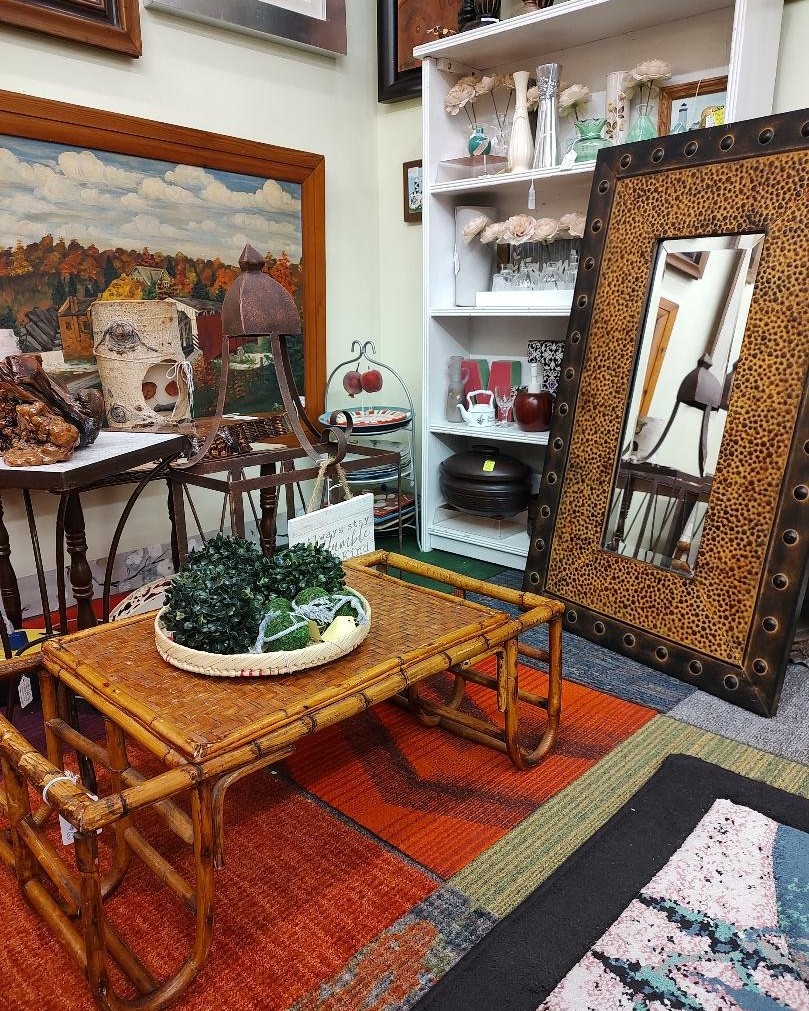 Welcome AUGUST! ๐ง๐ญ๐
We have until August 6TH to vote for our favorite Antique Shop AND Specialty Shop in Lake County for the News Herald's annual contest!
Go to the News Herald site:
https://news-herald.bestinvoting.com/
THANK YOU TO ALL OF OUR CUSTOMERS & DEALERS!