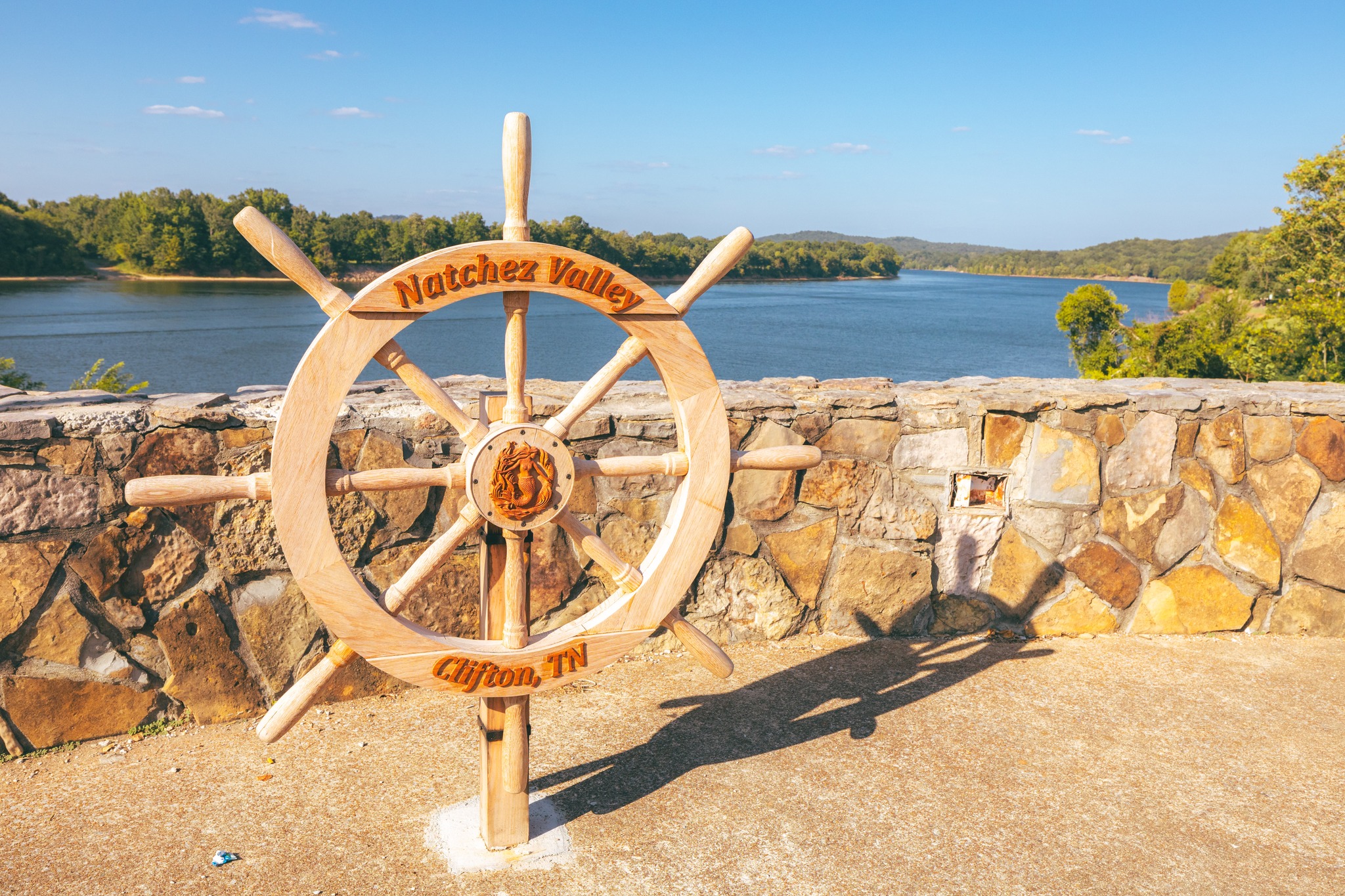 Explore the Tennessee River through the Natchez Valley! ⚓🌿
📍 Clifton, TN
📸 Morrison Visuals