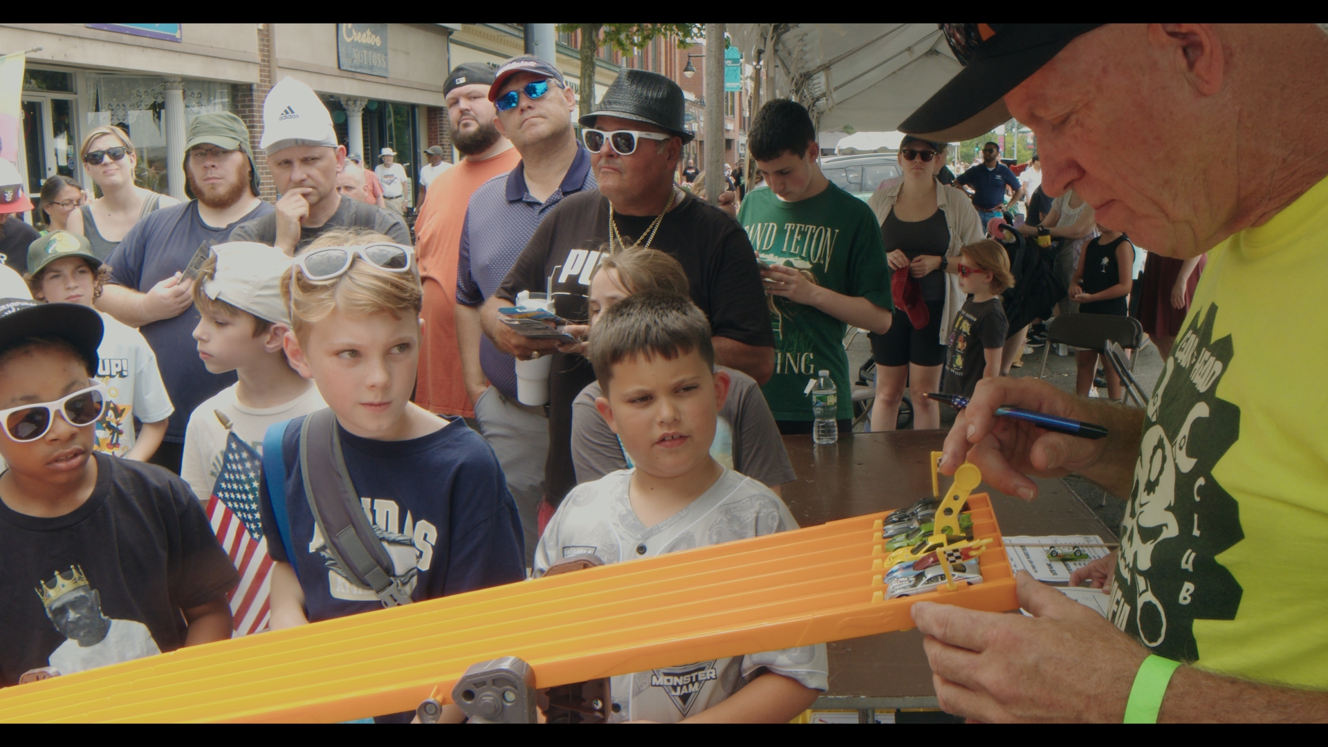 First set of stills from Cruisin On Main