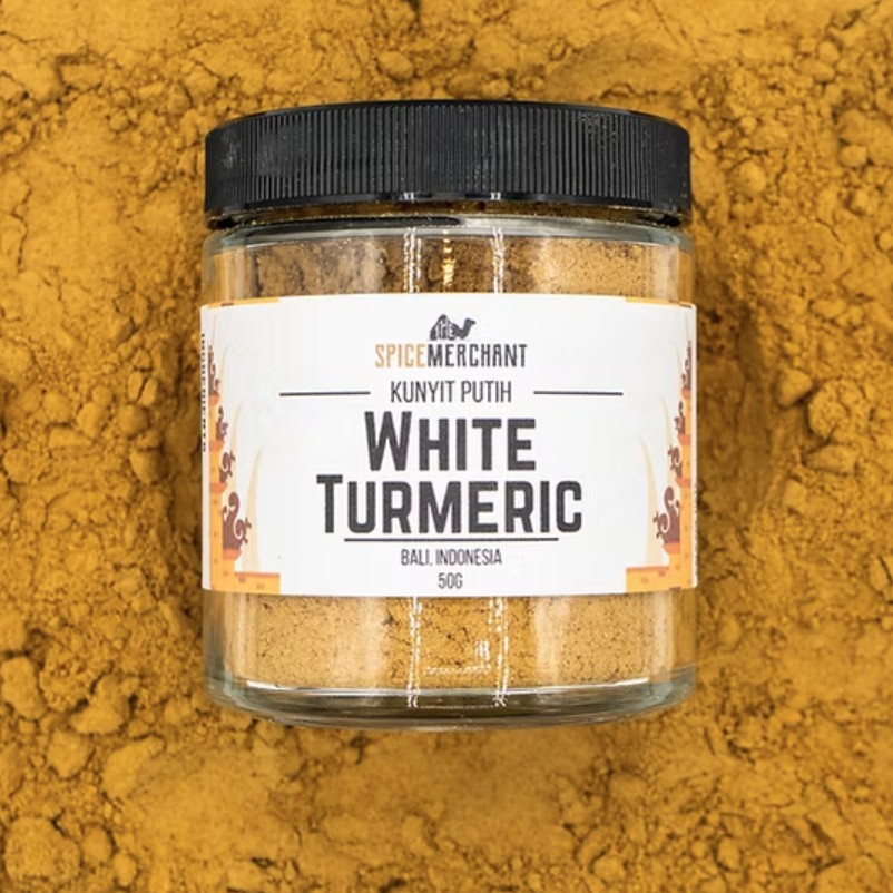 𝐖𝐡𝐢𝐭𝐞 𝐓𝐮𝐫𝐦𝐞𝐫𝐢𝐜 - Is an ancient turmeric variety from the Zedoary plant, prized in Bali and India for its earthy flavor and traditional uses. Featured in Jamu, curries, and spice pastes, it adds unique depth to Asian cuisine.