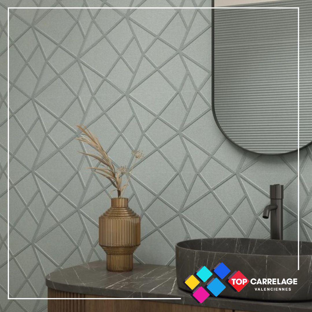 ✨ NOUVEAUTÉ TOP CARRELAGE ✨
Une Ode à la perfection, à l’authenticité et au raffinement.
Découvrez notre nouvelle collection 30×90 cm, une interprétation subtile du design japonais, où chaque détail invite à la sérénité.
🤍 Finition lisse effet textile
〰️ 2 reliefs disponibles
🎨 4 coloris disponibles
Avec sa finition satinée, cette collection évoque le toucher délicat de la soie et ses reflets lumineux. Une matière douce et sophistiquée qui apporte profondeur et élégance aux espaces.
Une collection intemporelle pour créer des espaces à la fois apaisants, authentiques et résolument raffinés.
📍 À découvrir chez Top Carrelage Valenciennes.
#topcarrelage #nouveauté #carrelage #carrelage30x90 #designjaponais #inspirationjaponaise #effettextile #decorationinterieure #architectureinterieure #designinterieur #carrelagedesign #raffinement #élégance #maisoncontemporaine #interiordesigners
