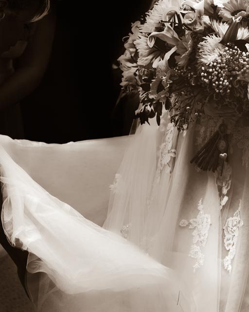 The smallest details often hold the biggest pieces of your story.
The carefully chosen tie. The delicate lace on the dress. The bouquet held close. The warm lights glowing as the celebration unfolds. These details may feel quiet in the moment, but years from now, they can bring back the emotion of the entire day.
At Pixels Studios, we photograph more than the big moments. We preserve the little things you chose with love, because every detail deserves a place in your story. ✨
Let us tell your story, one beautiful detail at a time.
#PixelsStudios #WeddingPhotography #WeddingDetails #WeddingStory #TimelessMemories #WeddingInspiration