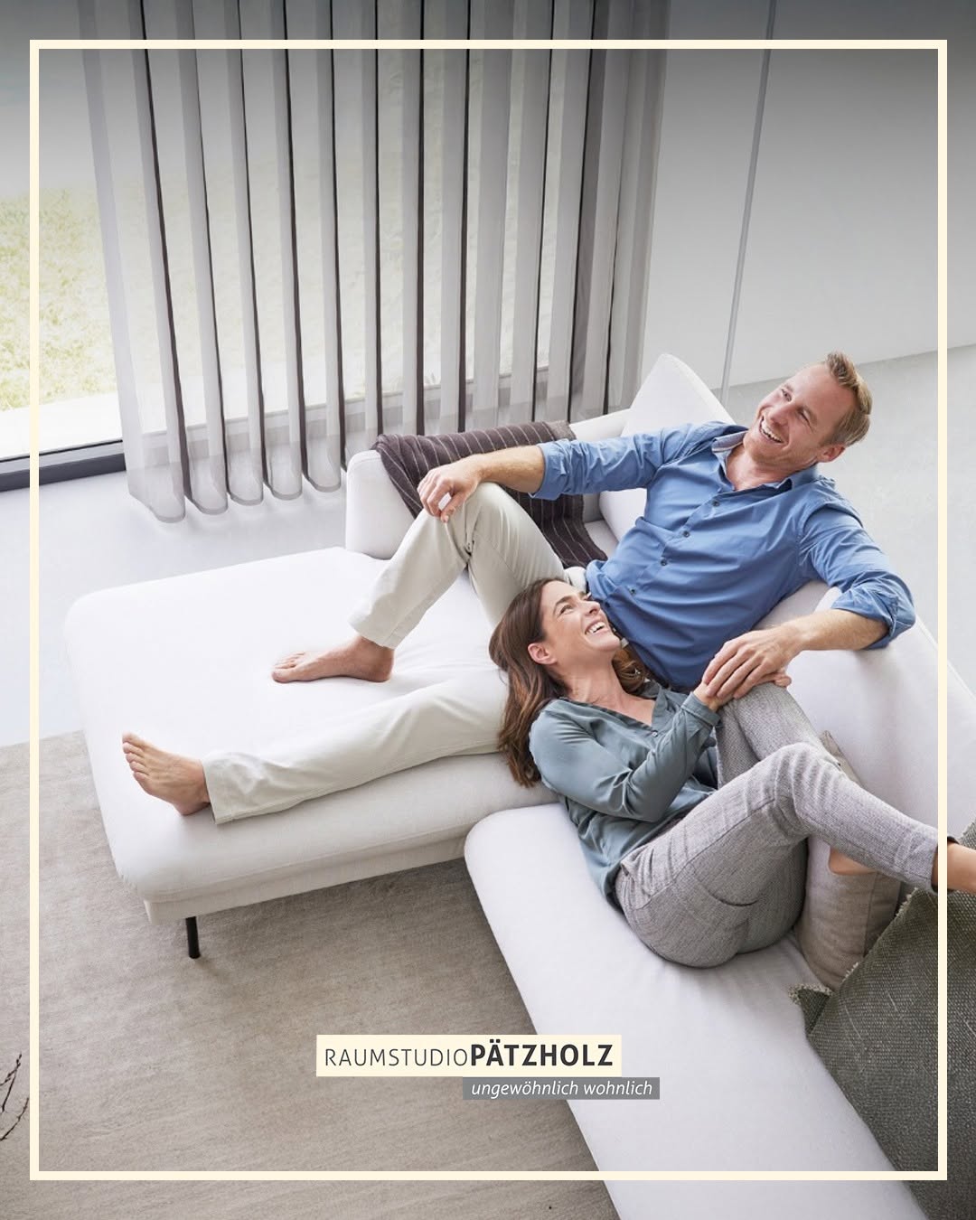 Lightwave – Design, das den Raum verändert. 🪩✨
Licht, Struktur und textile Leichtigkeit in perfekter Balance: Mit Lightwave vereint KADECO die wohnliche Eleganz einer Gardine mit der Funktionalität eines Lamellenvorhangs.
Das Ergebnis? Flexible Lichtstimmungen, mehr Privatsphäre und ein außergewöhnliches Raumgefühl – modern, stilvoll und überraschend wohnlich. 🤍
Entdecke, wie aus Sonnenschutz echtes Interior Design wird.
www.raumstudio.com
#Lightwave #KADECO #InteriorDesign #Sonnenschutz #Raumgestaltung