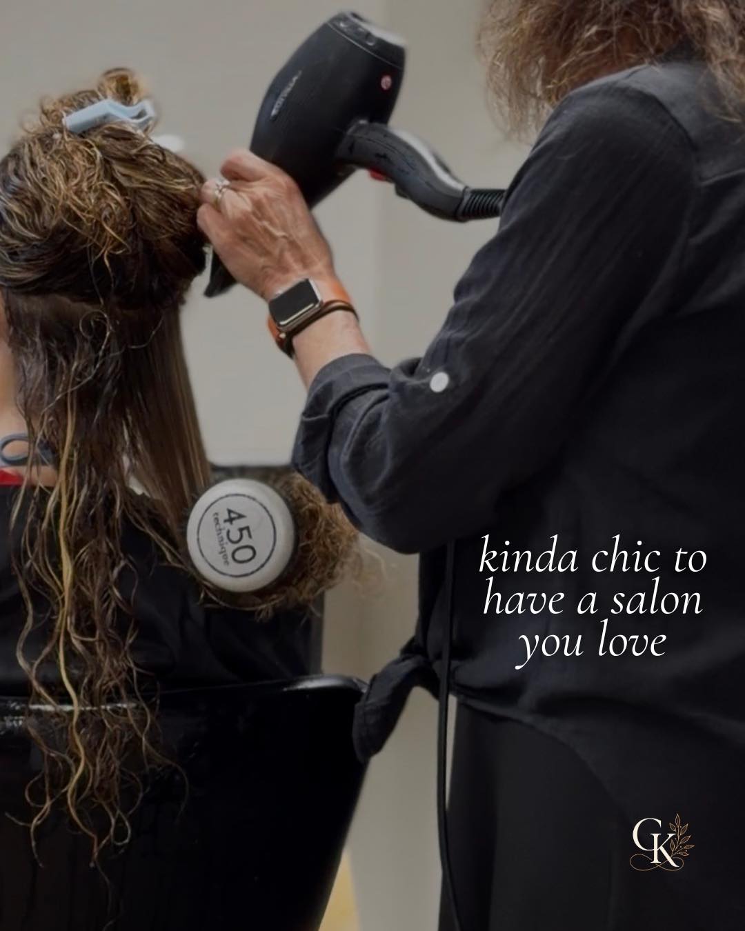 Kinda chic to come to Grace Kelly Salon and leave feeling like your best self. 💁🏼♀️
#GraceKellySalon #EastBerlinPA #EastBerlinHair #YorkPAHair #YorkPASalon #HanoverPAHair #CentralPAHair #PAHairstylist #HairSalon #HairInspo #HealthyHair #HairTransformation