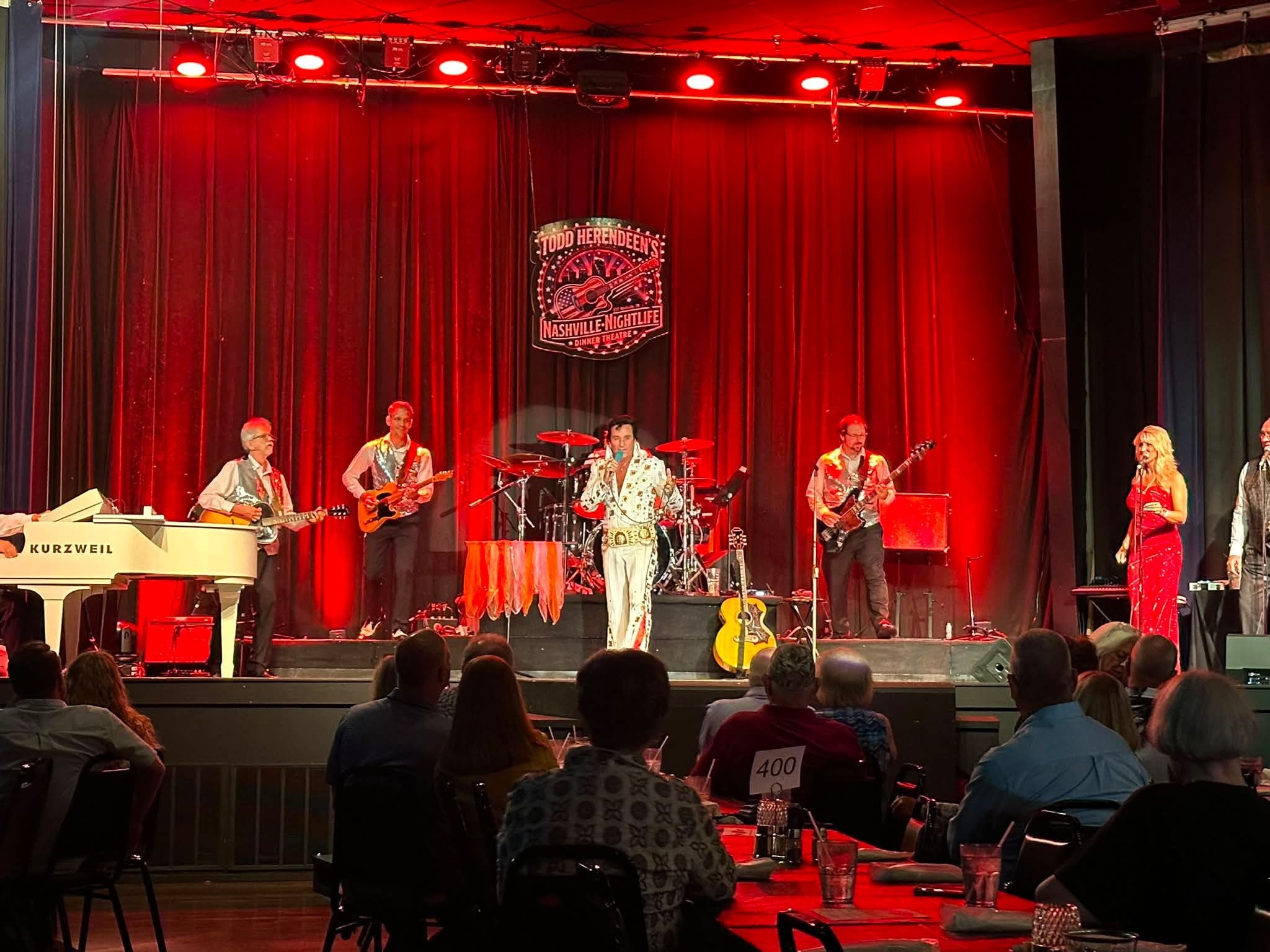 Rocked it! Todd Herendeen's one night only Tribute to the King was fab! 🎶⚡️They Took Care of Business at Todd Herendeen's Nashville Nightlife Dinner Theatre!
#nashville #toddherendeen #dinnerandshow #visittennessee #musicvalley #musiccityusa #visitnashville #nashvilletn