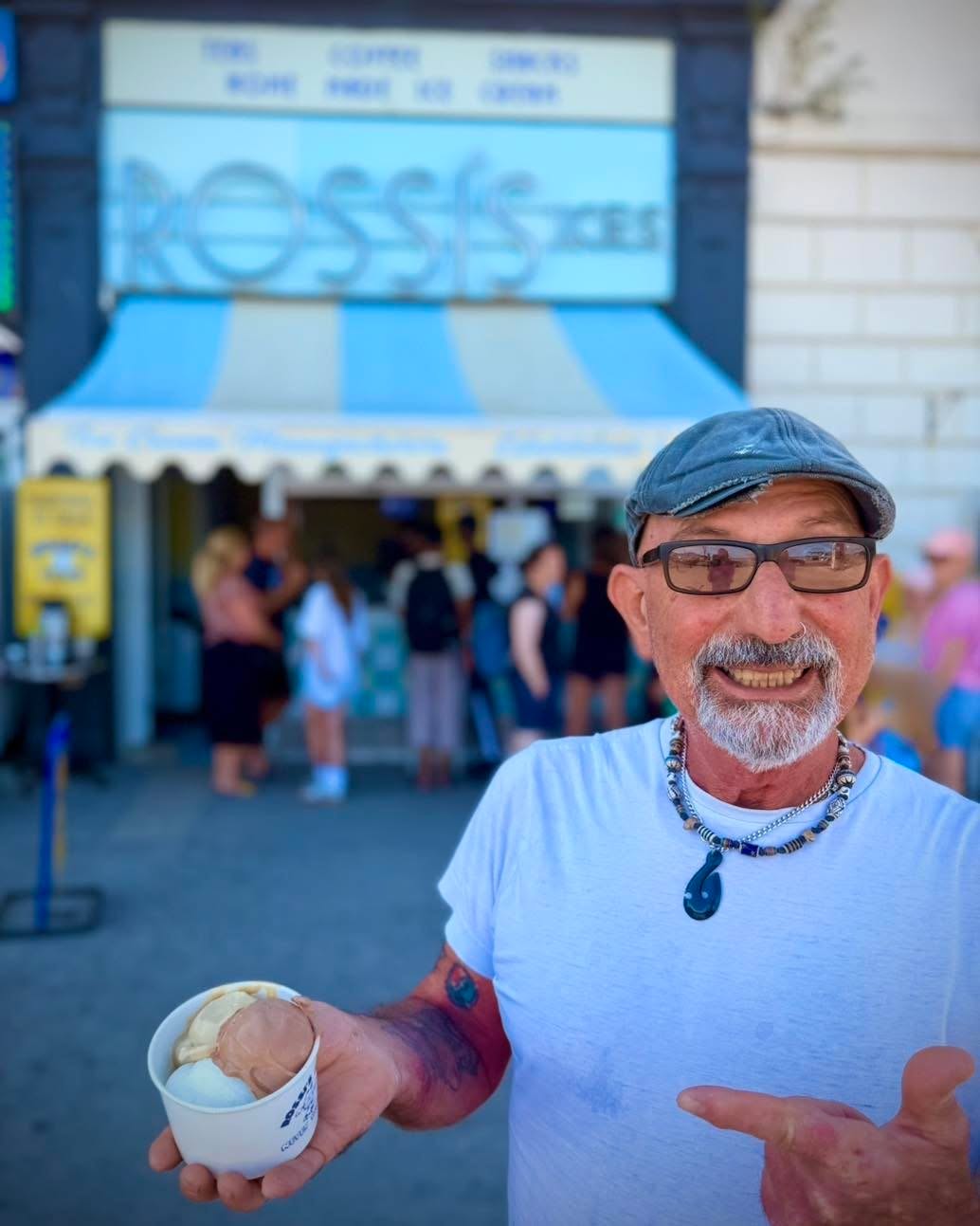 Did you know that we didn’t introduce any flavours other than natural until the 70s. So we went 50 years just serving Fior Di Latte! 💙
The first flavours that we then introduced were Chocolate, Coffee and then Coconut 🥥
Today we have a freezer just filled with the OGs! So pop on down for a taste of history!!
❤️