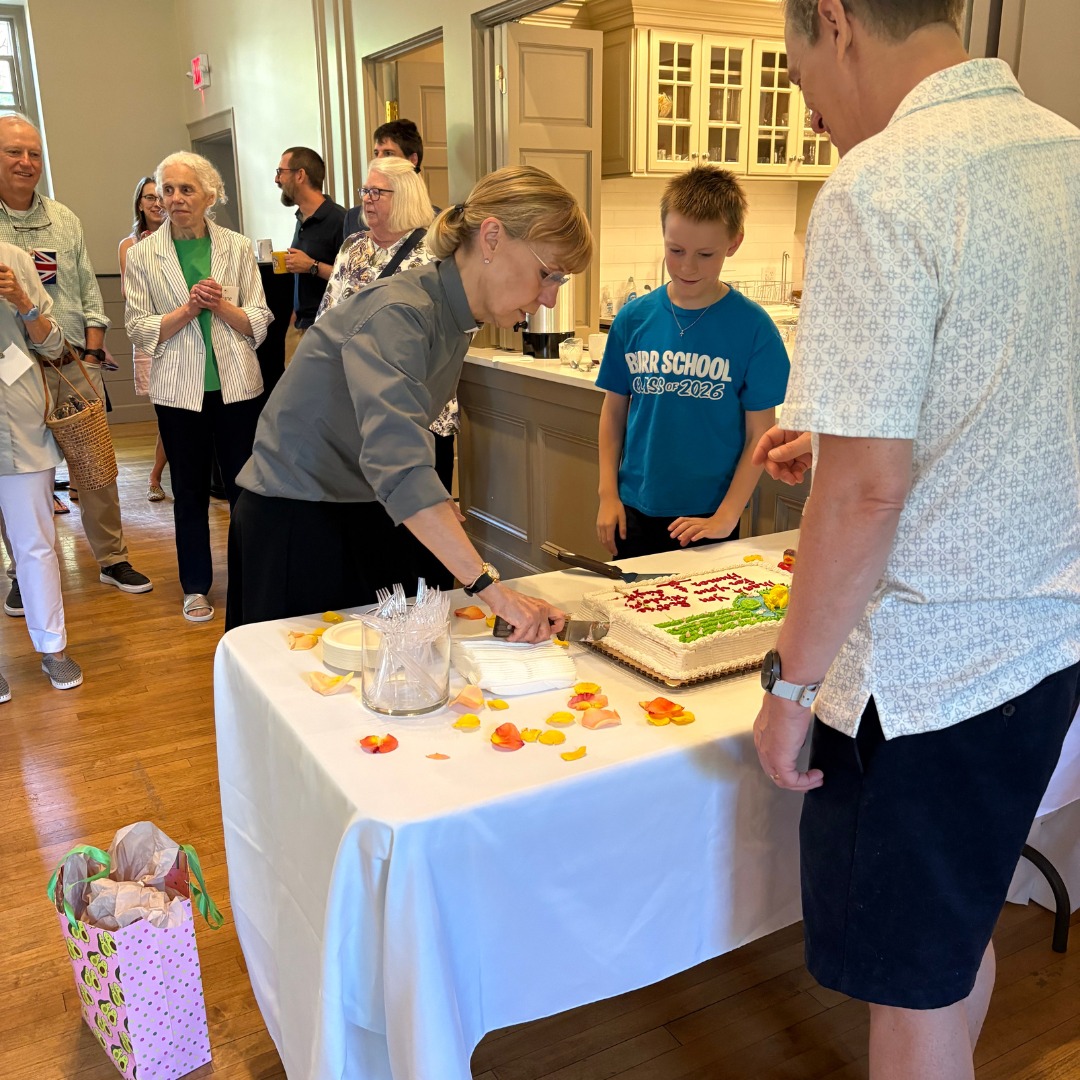 ✨This Sunday at coffee hour, we said farewell to the wonderful Rev. Scottie Miller, who served as our sabbatical Priest while Ann was away. Thank you Scottie for an amazing summer!✨