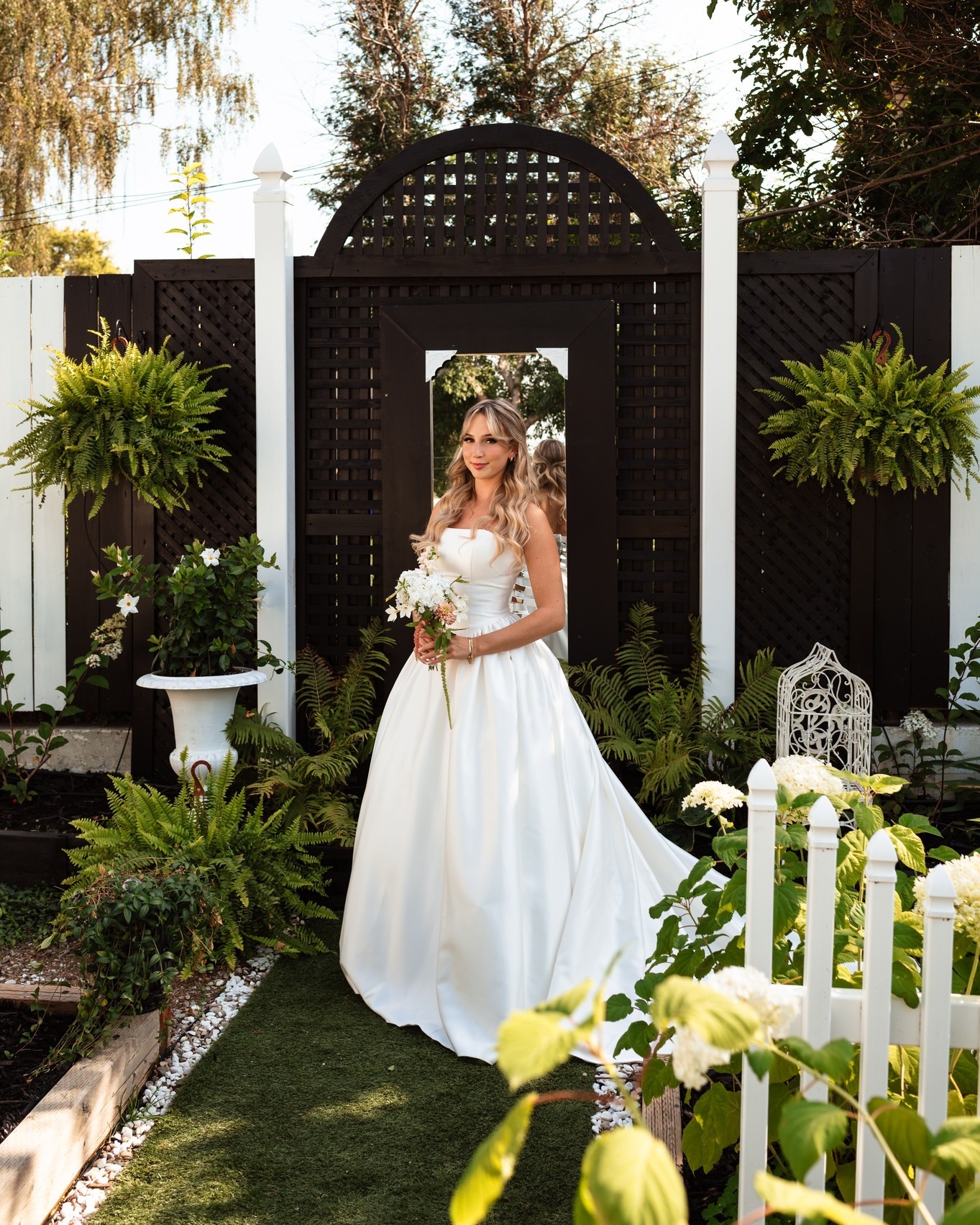 Such a dreamy bridal moment, @abb.ford . 🤍✨
I had the chance to collaborate with @once_upon_a_bride and @lwhgarden, and this space was absolutely beautiful. Every corner had something special, but the hydrangeas were definitely a favourite — there were sooo many of them, and they made the prettiest backdrop for bridal portraits.
Between the gorgeous gown, soft florals, garden details and all that greenery, this session felt romantic, elegant and timeless. I could have photographed here all day!
So grateful for creative collaborations like this and the amazing local businesses that help bring them together. 🤍
#LethbridgePhotographer #LethbridgeWeddingPhotographer #SouthernAlbertaPhotographer #AlbertaWeddingPhotographer #BridalPortraits #WeddingInspiration #LethbridgeWedding #SouthernAlbertaWedding #OnceUponABride #LittleWhiteHouseGarden #BridalInspiration #WeddingPhotography #YQLPhotographer #YQLWeddings #MeganKelseyPhotography