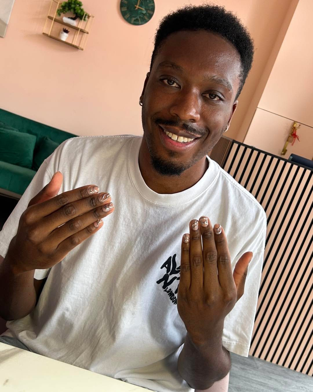 ✨Our amazing client came in today again to done his beautiful set with us!
Thank you Jay for visiting us. see you soon!✨
Ready to elevate your nail game? Come visit us at our salon and let our skilled technicians pamper you with the latest trends and techniques. 💖✨
#NailOfTheDay #NailArt #SelfCare #NailGoals #ManicureMagic #PamperYourself #NailSalonLove #NailsAndTheCity #BirminghamNails #BirminghamNailSalon #NailSalonUK #NailArtUK #NailInspo #GelNailsUK #AcrylicNailsUK #NailDesigns #NailTechnicianUK #NailTrends2025 #NailFashion #NailAddict #NailArtAddict #NailStyle #NailsOfInstagram #NailCare #NailLove