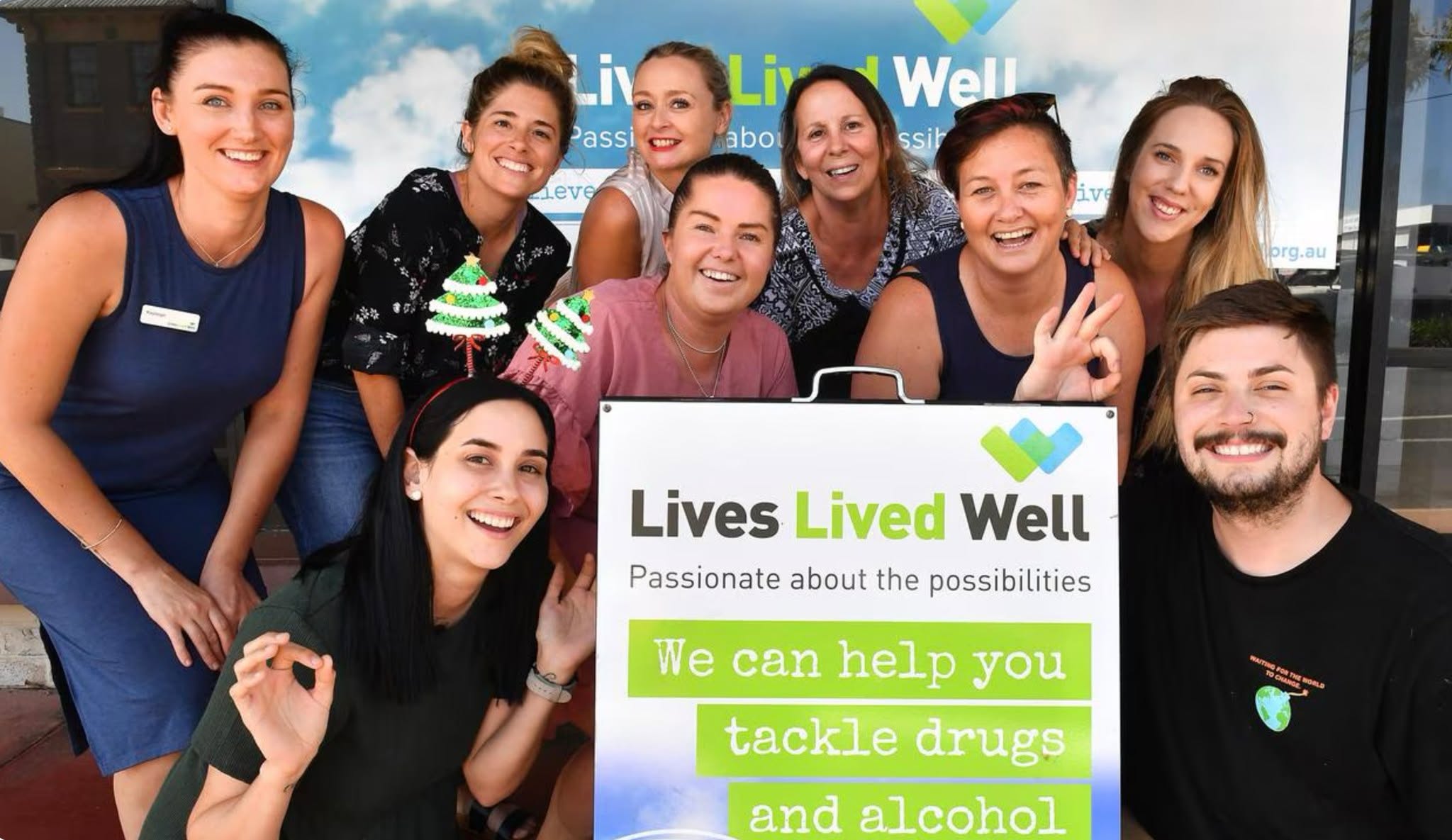 Have drugs or alcohol started making your life harder?
@liveslivedwell Youth Outreach team offers free, confidential counselling and support for young people aged 12-24 on the Gold Coast. No judgement, no GP referral needed, and their team can meet you at a place that suits you.
For more details, head to: www.liveslivedwell.org.au/our-services/for-young-people/youth-outreach/
For more community services, head to hubblegc.com/
#HubbleGC #YouthFutureCommunity #LivesLivedWell