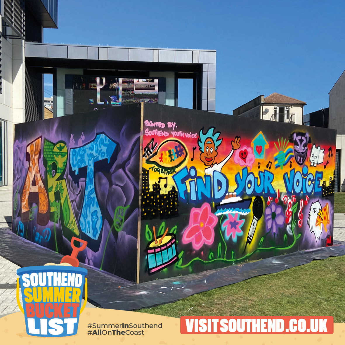 ⏳ FINAL WEEK, FINAL TICKS ✅
The countdown to the new school term is on, but there's still time to squeeze in a few more adventures from the Southend Summer Bucket List.
🎨 Discover incredible street art @southendcityjamofficial 28 – 30 August
🎶 Enjoy a final summer performance at Priory Park Bandstand on Monday 31 August
✅ Tick off those last few free family activities before the holidays come to an end
Whether you're revisiting a favourite spot or trying something new, make the most of the final week of summer and see how many more ticks you can add to your list.
👉 www.visitsouthend.co.uk/guides/summer-bucket-list
@visitessex @visitengland Southend Tourism Partnership @southendcityc
#SummerInSouthend #AllOnTheCoast