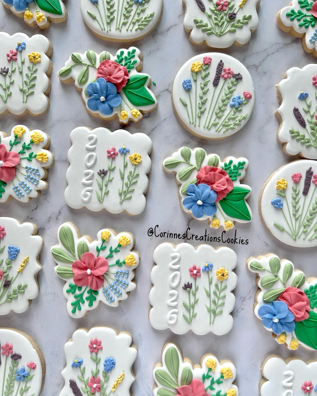 This was a fun and different graduation cookie order I did in the spring.
.
.
.
#thewoodlandstxcookies #sugarcookies #decoratedcookies #thewoodlandstx #customcookies #classof2026 #graduation #florals