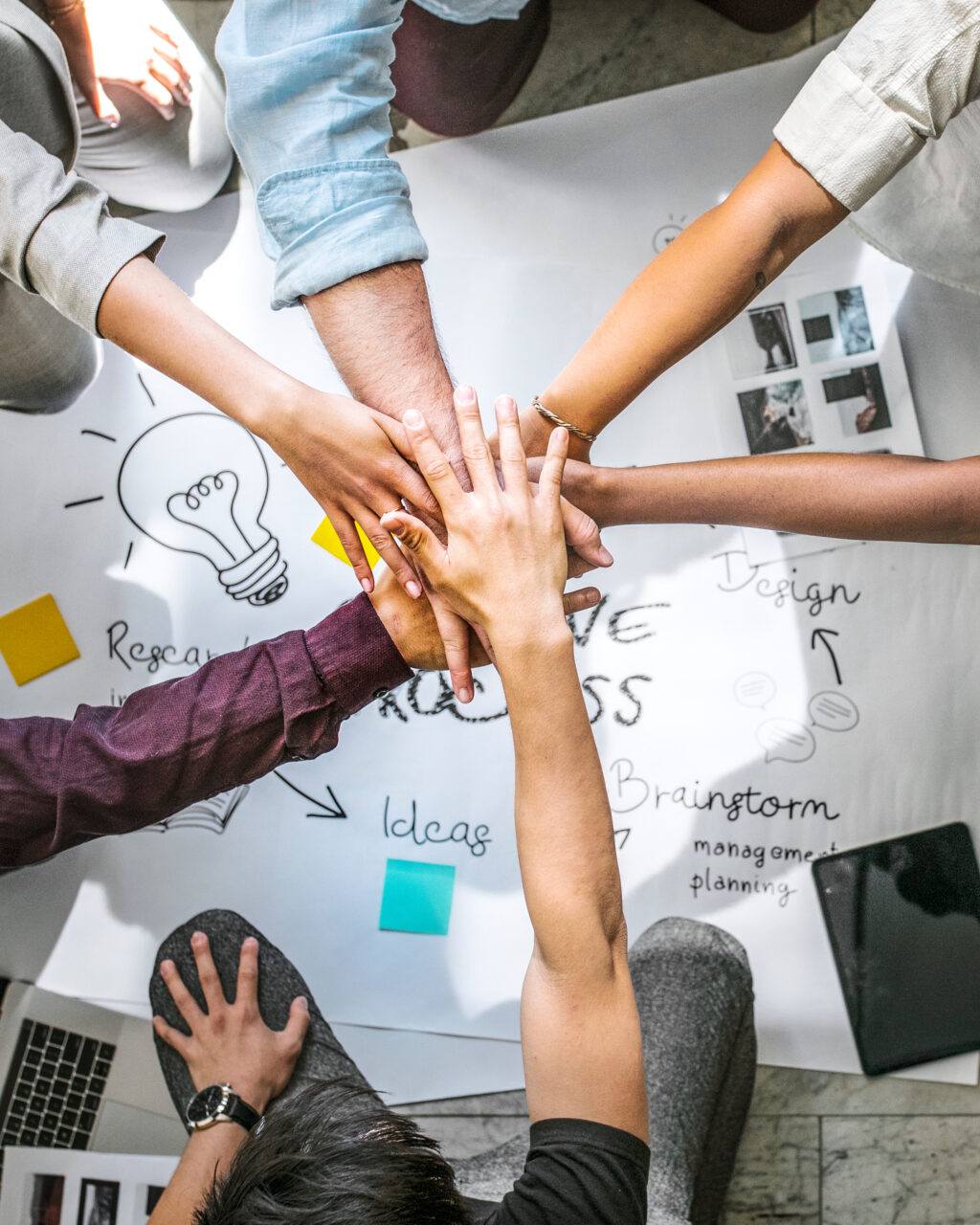 Building strong teams isn't just about achieving goals together; it’s about creating an environment where everyone thrives, supported by trust, collaboration, and shared purpose. Here's to the incredible culture we build every single day!
#TeamCulture #Cornerstone #WorkplaceCulture #Teamwork #CompanyCulture