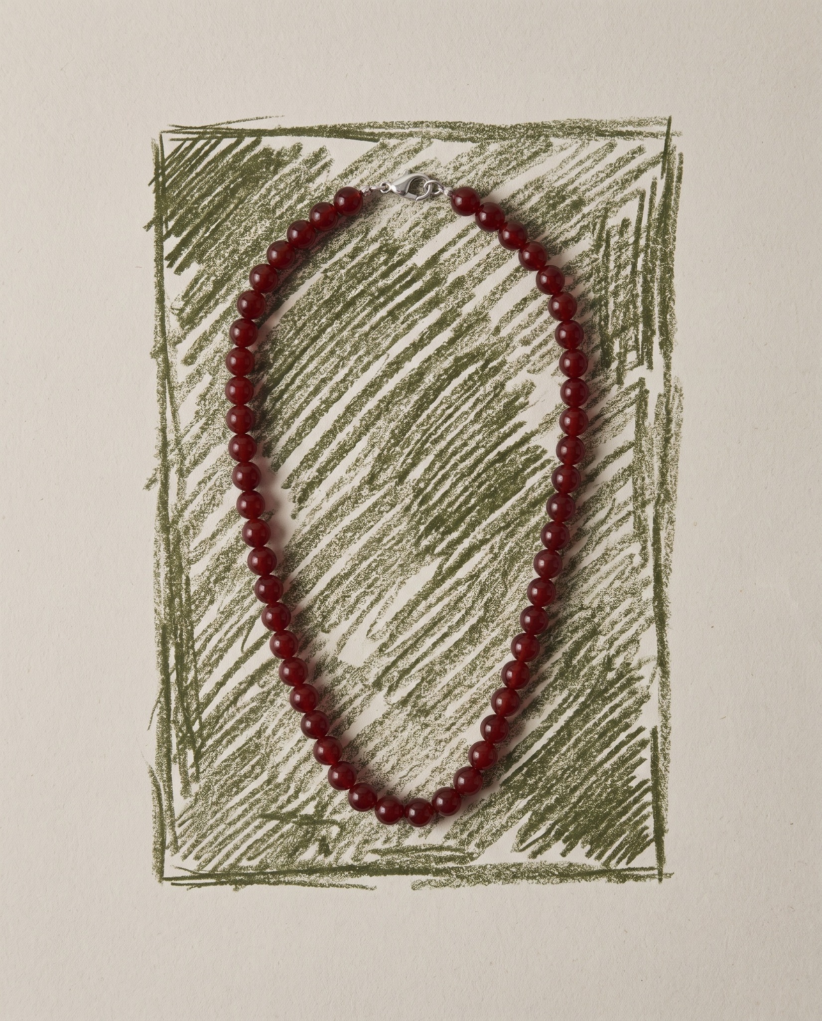 CORNIOLA necklace.
Deep red carnelian, finished with silver.
A contrast we keep coming back to.
www.filybijoux.com