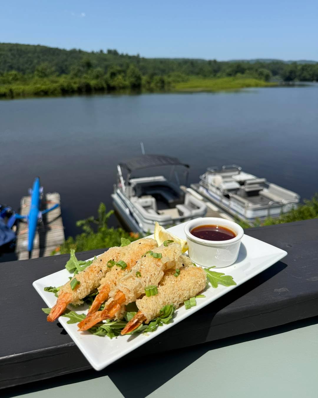 TGIF๐จโจ
Come enjoy our summer menu while it is here ๐
Fall specials coming soon ๐
What are your favorite fall food items ? Comment Below โฌ๏ธ
#themarina #themarina #beautifulday #TGIF #๏ฝ๏ฝ๏ฝ๏ฝ