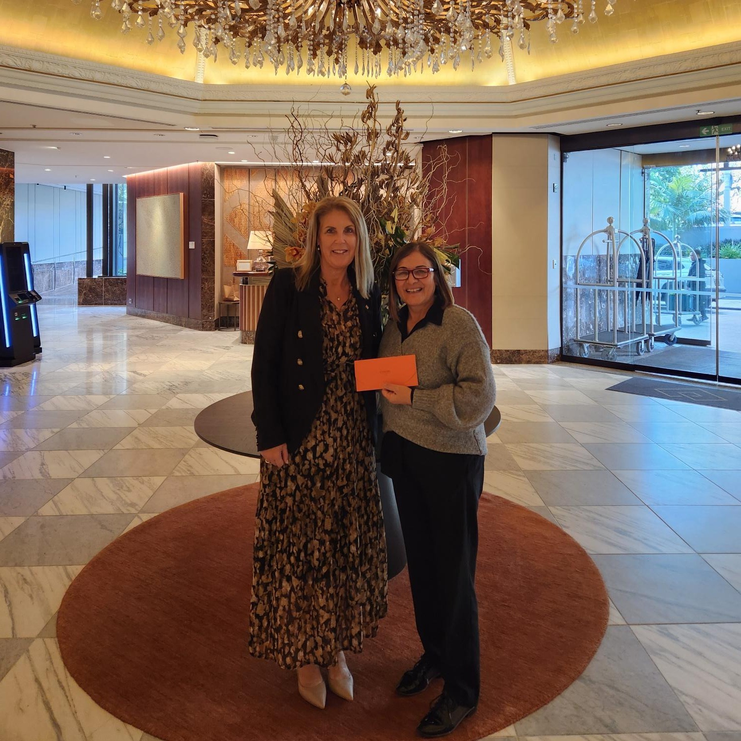 We're thrilled to be partnering with Cordis Auckland for our Christmas Box Golf Day! Thank you Andrea Bentley for organising!
#CordisAuckland has generously donated an incredible prize for our online auction: an overnight stay for two in an Executive Room, complete with Club Access, Buffet Breakfast, and five-star hospitality.
This fantastic experience will be up for grabs when our online auction launches, so keep an eye out for the opening date.
If you'd like to donate an item or experience to support the auction, or if you'd like to register for the golf day, we'd love to hear from you.
All proceeds go towards providing a box of food to families in need this Christmas.
www.galabid.com/xmasbox26
