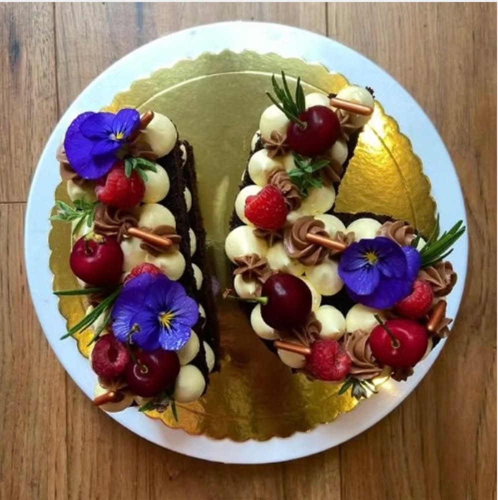 At Eat & Mess, we believe a cake should be more than just something that looks beautiful.
Behind every cake we create is a real passion for quality, flavour and attention to detail. We carefully select quality ingredients because we believe you can taste the difference in every single bite.
From indulgent cakes and delicious bakes to beautifully finished creations for special occasions, everything is made with love, care and a genuine commitment to creating something memorable.
Because for us, it’s not just about creating a pretty cake for the photos.
It’s about the moment you cut into it.
The first bite.
The flavours.
The memories made around it.
We put just as much care into what goes inside our cakes as we do into how they look on the outside.
Beautiful to look at. Incredible to eat. Made with love from the very best ingredients.
That’s the Eat & Mess difference.
#EatAndMess #MoreThanAPrettyCake #MadeWithLove #QualityIngredients #HandmadeCakes #CakeLovers #KentCakes #SweetTreats #BakingWithLove
