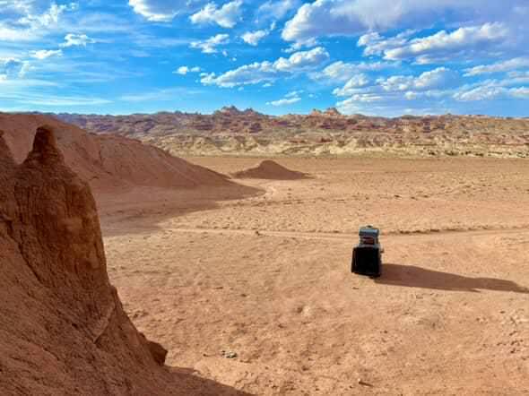 @whitney_in_the_wild sent us these images from a trip out to Moab last year. She found an epic spot to camp. Thanks for sharing Whitney!
Where have your adventures taken you? Send us your photos and stories to share by emailing us at info@coloradocampervan.com or tagging us on Instagram or Facebook.
970.699.6000 • coloradocampervan.com
#coloradocampervan #poptop
#vanconversions #vanbuilders #vanfam #vanlife
