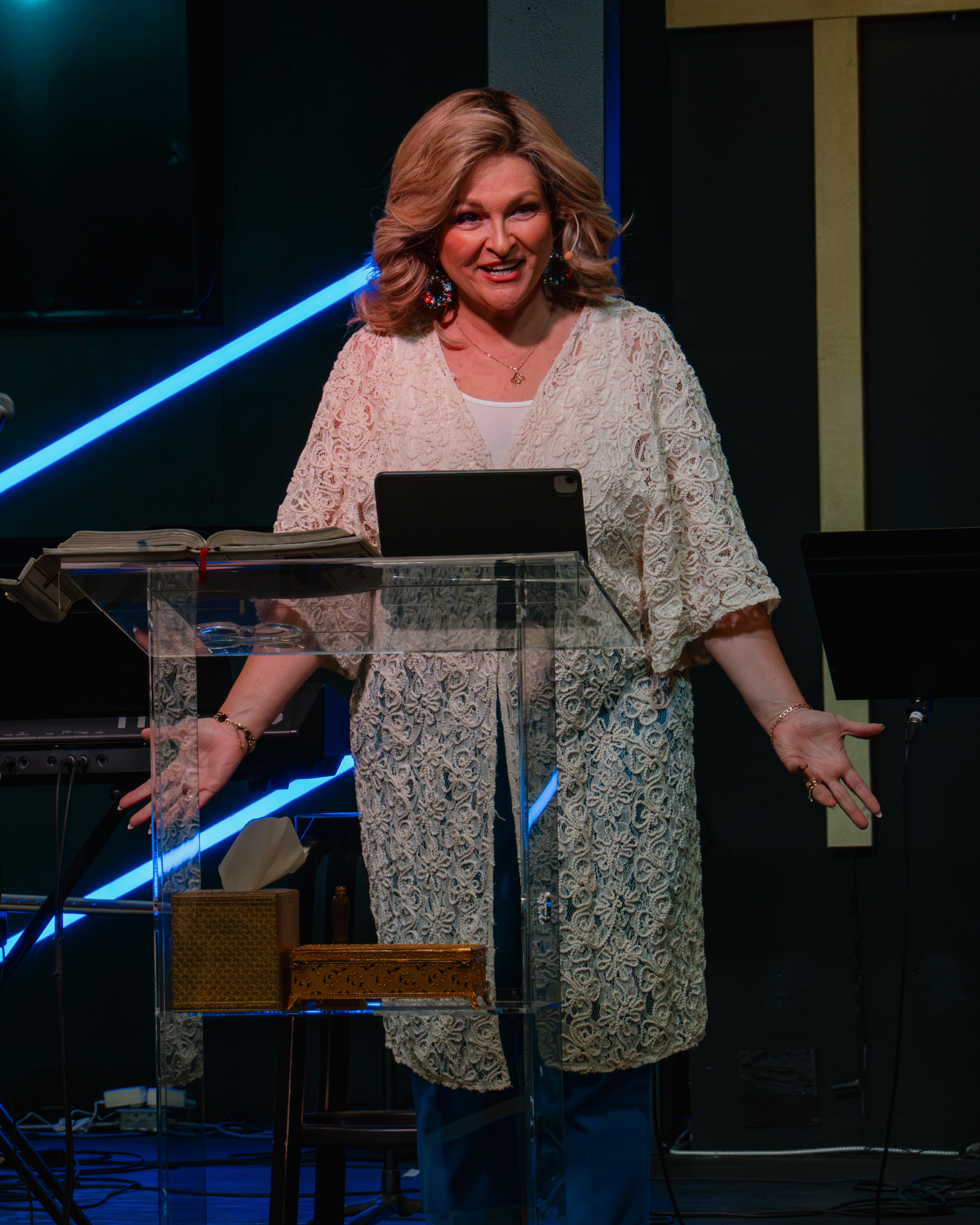 What a beautiful Sunday in His presence. 🤍
Worship was filled with the Holy Spirit, and our hearts were reminded once again of where our focus belongs: on Jesus.
No matter what is happening around us, we can choose to lift our eyes above the circumstances and fix them on Him. When we keep our eyes on Jesus, we find peace, strength, and hope.
“Let us fix our eyes on Jesus, the pioneer and perfecter of faith.” — Hebrews 12:2
What a joy it is to gather together, worship together, and keep our eyes on Him. 🙌
#TrumpetOfTruth #KeepYourEyesOnJesus #Jesus #Worship #ChurchFamily #SundayService