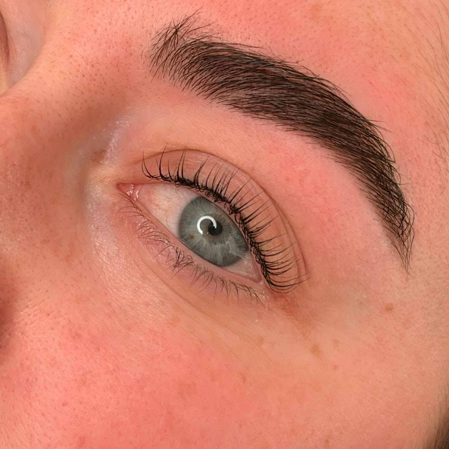Still dreaming about this Yumi lash lift 🤍✨
#yumilashes #beauty #embellirnz