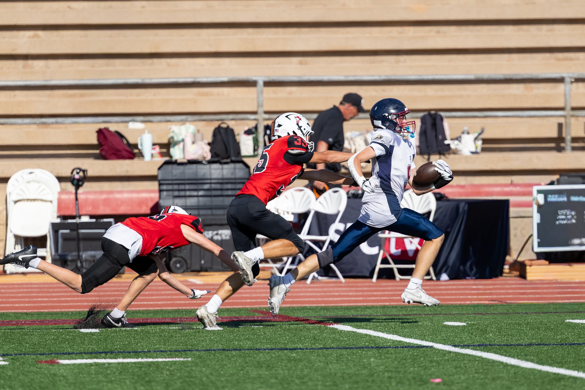 ๐โค๏ธ๐ JV Cougar Football! ๐พ
Check out some great moments from our Steele Canyon JV Football team as they took on Santa Fe Christian on August 28! ๐ธ
A big thank you to Eric Hima for capturing the action and showcasing our Cougars on the field!
โค๏ธ๐ Go Cougars! ๐พ๐