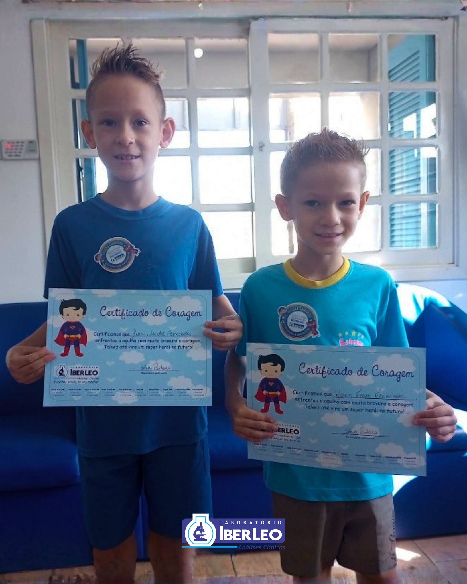 Eles enfrentaram o medo da agulha e ganharam o certificado de coragem 🥰💪
Aqui no Iberleo, o atendimento com as crianças é pensado com todo carinho, pra deixar o momento mais tranquilo e menos assustador!