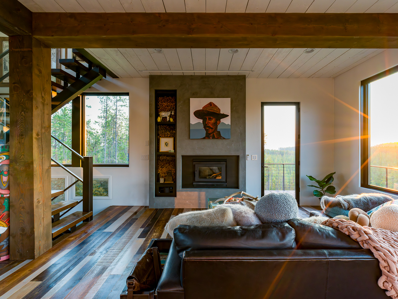 There’s something special about photographing a space that’s surrounded by the landscape it was designed to connect with. The expansive view here brings together the architecture, natural light, textures, and mountain setting in a single frame.
Captured with the Hasselblad X2D II + XCD 21mm.
#InteriorPhotography #ArchitecturalPhotography #InteriorDesign #DesignPhotography #MountainModern #MountainHome #InteriorArchitecture #ColoradoPhotographer #Hasselblad #X2DII100C