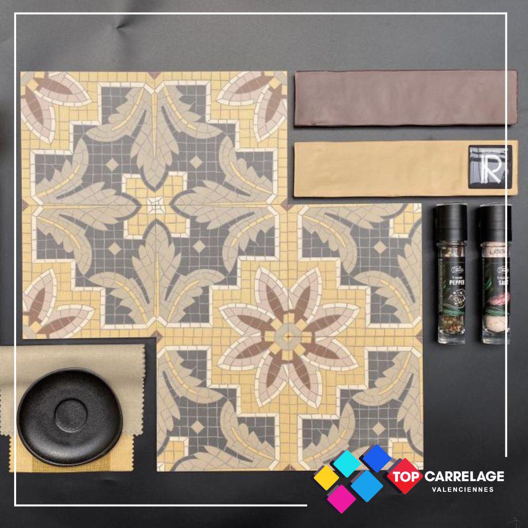 ✨ NOUVEAUTÉ EN MAGASIN ✨
Vous adorez le charme des carreaux de ciment, mais vous recherchez une solution plus pratique au quotidien ? 🤩
Venez découvrir en magasin la collection Revoir Paris, une gamme qui associe à merveille style, authenticité et praticité.
🧱 Deux formats en grès cérame sont proposés :
• 20 x 20 cm non rectifié
• 15 x 15 cm rectifié
Avec ses nombreux décors, la collection Revoir Paris vous invite à voyager dans le temps et à retrouver tout le charme des carreaux d’antan. 🕰️
Des teintes douces et chaleureuses, des motifs variés, et même des carreaux unis, pour vous permettre de créer des associations harmonieuses et personnalisées. 🎨
Et aussi de nombreuses variations dans différents formats pour réaliser de superbes tapis.
❤️ Cette collection rend hommage au charme intemporel des carreaux d’autrefois.
Amoureux du vintage cette collection est faite pour vous !
📍 À découvrir dès maintenant chez Top Carrelage Valenciennes.
#topcarrelage #valenciennes #nouveauté #carrelage #carreauxdeciment #revoirparis #carrelagevintage #decomaison #salledebains #cuisine #faïence #grèscérame #decovintage