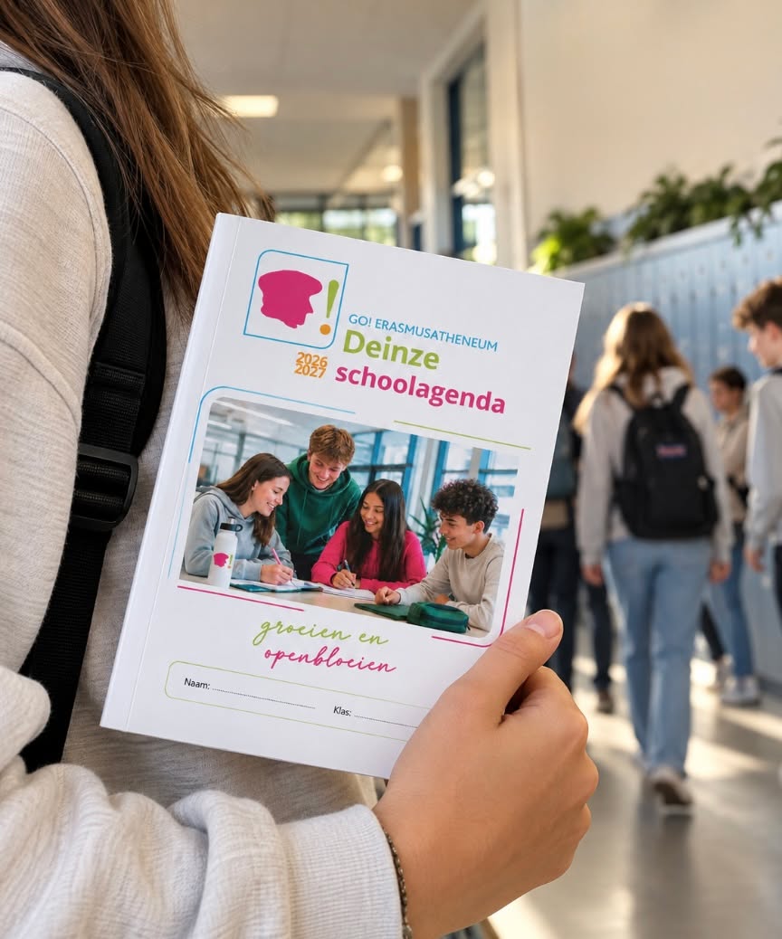 Een nieuw schooljaar betekent nieuwe plannen, nieuwe uitdagingen en vooral heel wat kansen om te groeien en open te bloeien. 🌱
Onze leerlingen starten dit schooljaar met hun eigen schoolagenda. Een handige planner om lessen, taken, toetsen en to-do’s overzichtelijk bij te houden.
Want goed plannen is een belangrijke stap naar meer rust, overzicht én succes! 💪