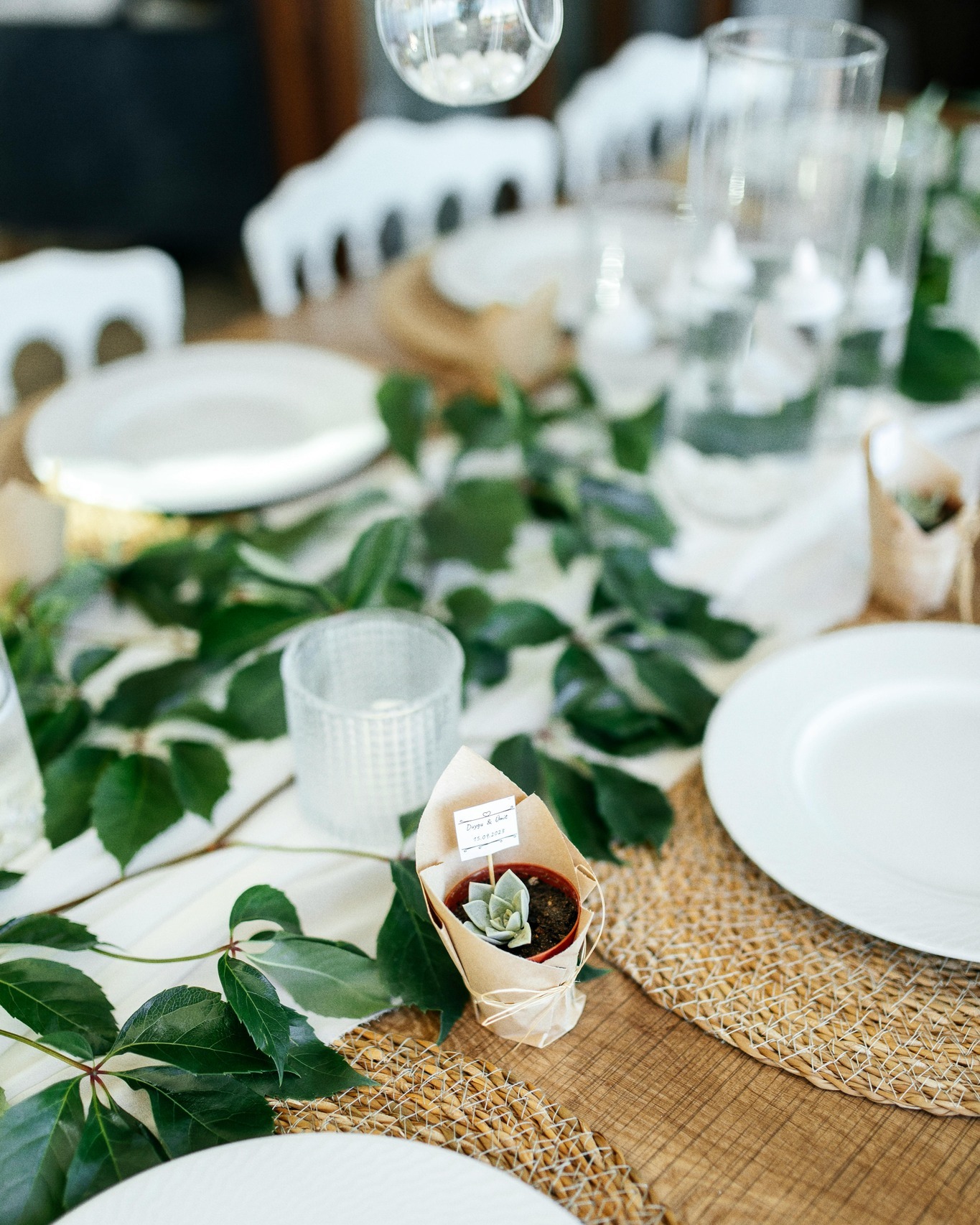 Succulent favours that fit your celebration. 🌿✨
Rustic, modern, boho or elegant — mini succulents can be styled to match almost any event.
Make them your own with:
🌿 Personalised tags
🎀 Wraps & stickers
✨ Decorative pots
💚 Custom details
Perfect for:
💍 Weddings
🌸 Bridal showers
🍼 Baby showers
🏢 Corporate events
And because they’re living favours, the celebration doesn’t have to end when the party does. 🌱
Planning a larger event? We also offer bulk mini succulents at wholesale prices with delivery across Canada. 🇨🇦
Want styling inspiration and simple care tips?
👉 Read the full post — link in bio.
Which style would you choose?
🌾 Rustic • 🌿 Modern • 🤎 Boho • ✨ Elegant
#SucculentFavours #WeddingFavours #PersonalizedFavours #BridalShowerIdeas #BabyShowerIdeas #WeddingInspo #CanadianWeddings #EventFavours #BulkSucculents #PlantFavours #EcoFriendlyWedding #CorporateGifts #GTPlants